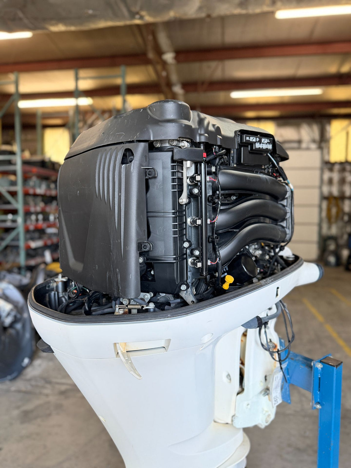 2014 Yamaha F300 300HP 4 Stroke Outboard Engine W/ 25" Shaft 1110 Hours