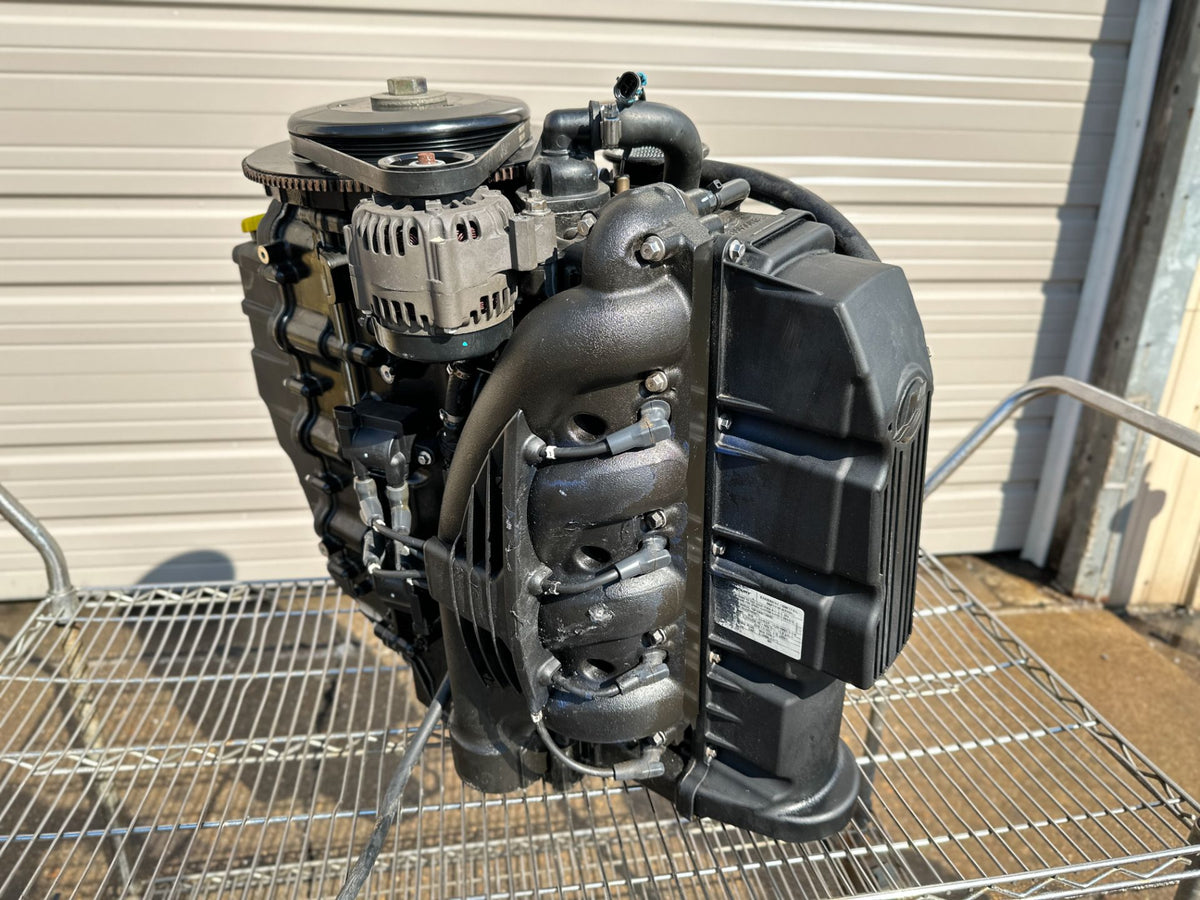 2021 Mercury 150 HP 4 Stroke Outboard Powerhead 8M0122811 OEM