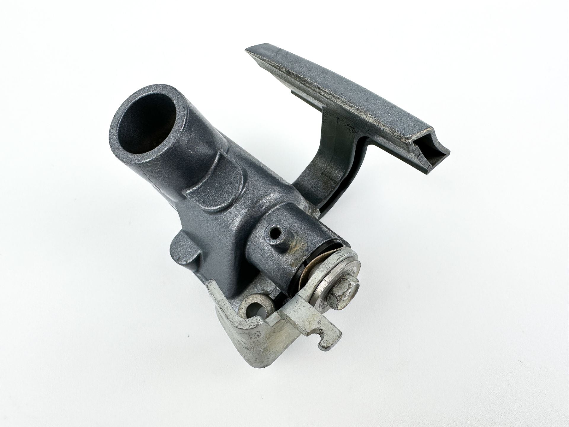 2007 Yamaha 250 HP 2 Stroke Outboard Latch Handle Set 60V-42815-00-8D OEM