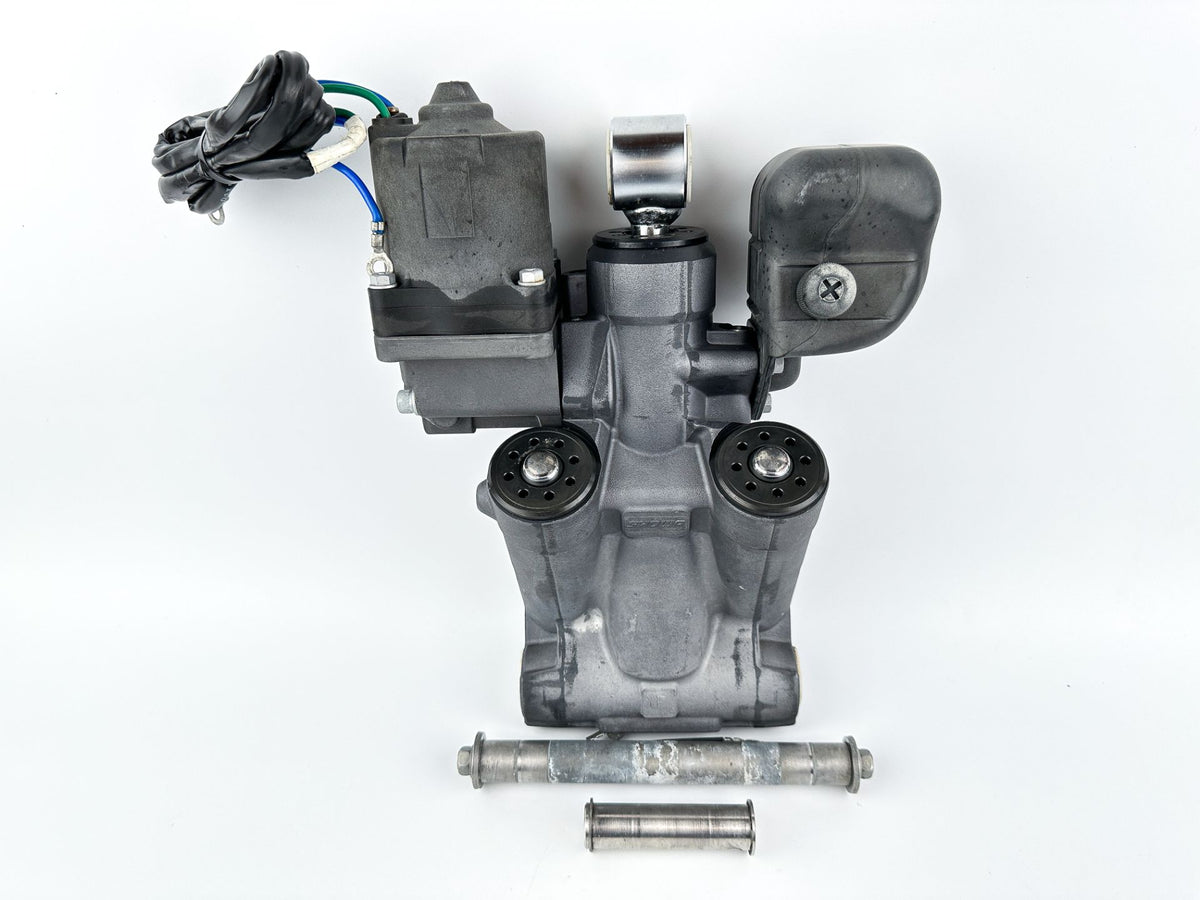 Yamaha 150HP Outboard Engine Power Trim & Tilt Unit Assembly 63P-43800-23-00