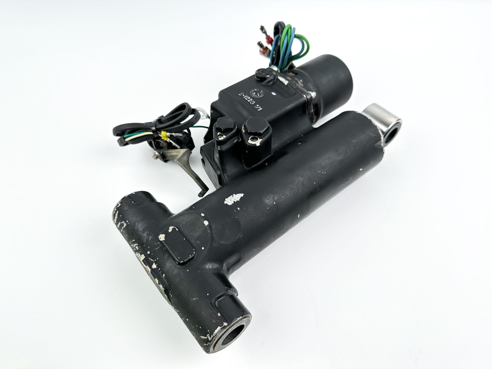 Evinrude Etec 70 90 115 130 HP Outboard Trim & Tilt Assembly Ready To Install