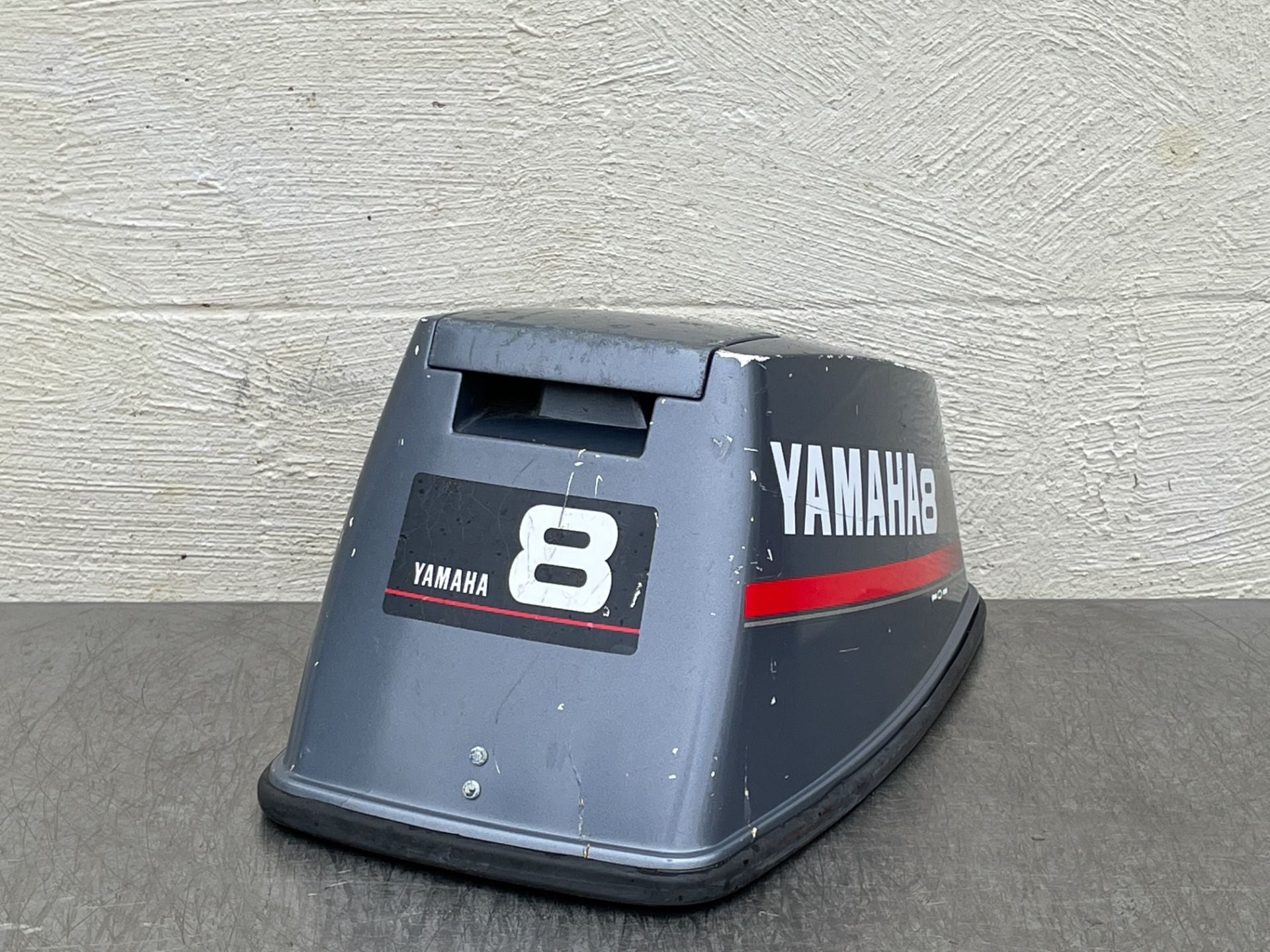 1987 Yamaha 8HP 2 Stroke Outboard Top Cover Cowling Hood 6G1-42610-13-EK