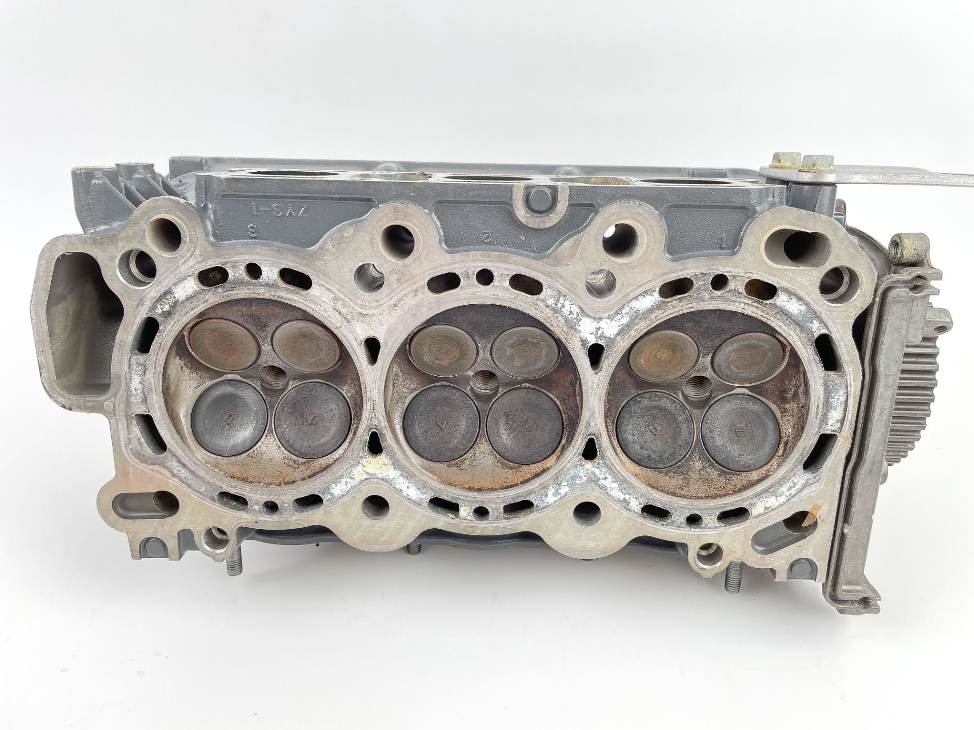 2003 Honda 200 HP 4 Stroke Outboard Starboard Cylinder Head 12210-ZY3-010ZA OEM