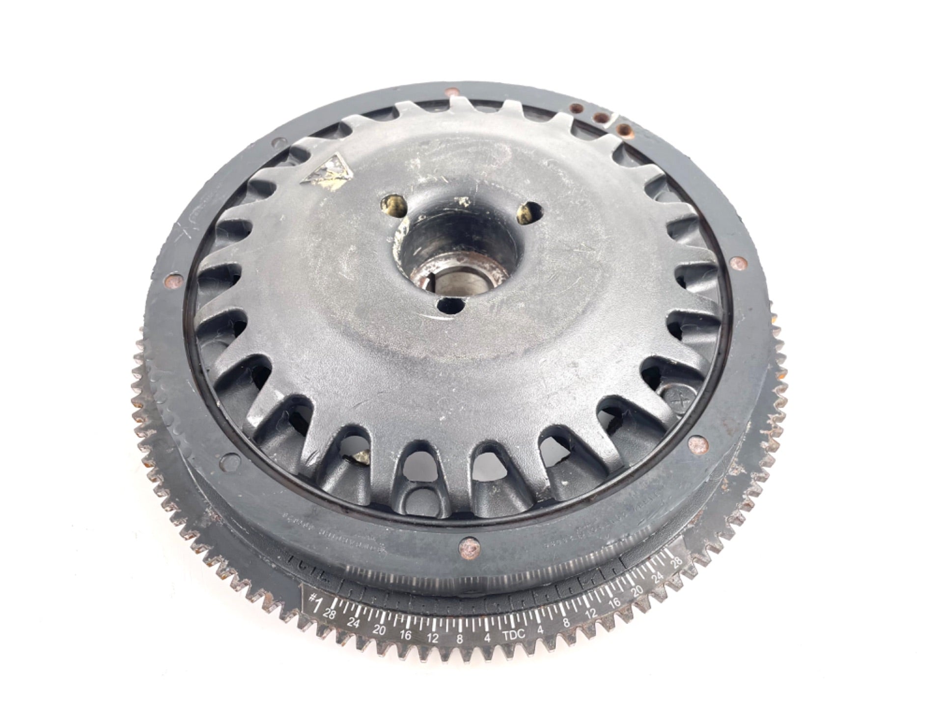 2006 Evinrude 225 HP 2 Stroke Outboard Flywheel 0586814 OEM