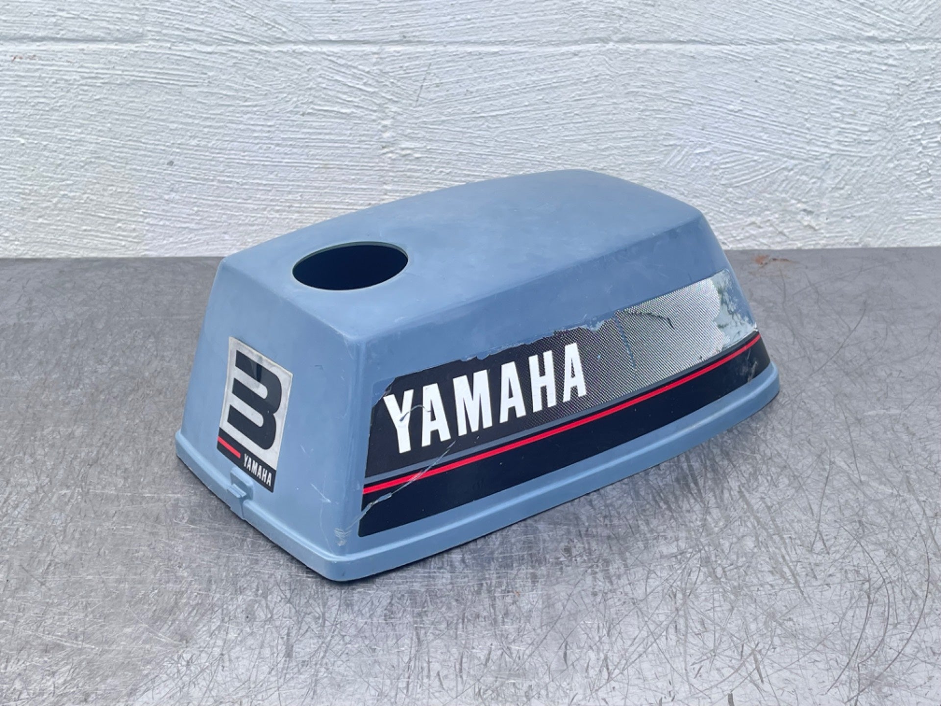 Yamaha 3 HP 3HP Outboard Engine 2 Stroke Top Cover Cowling Hood Assembly