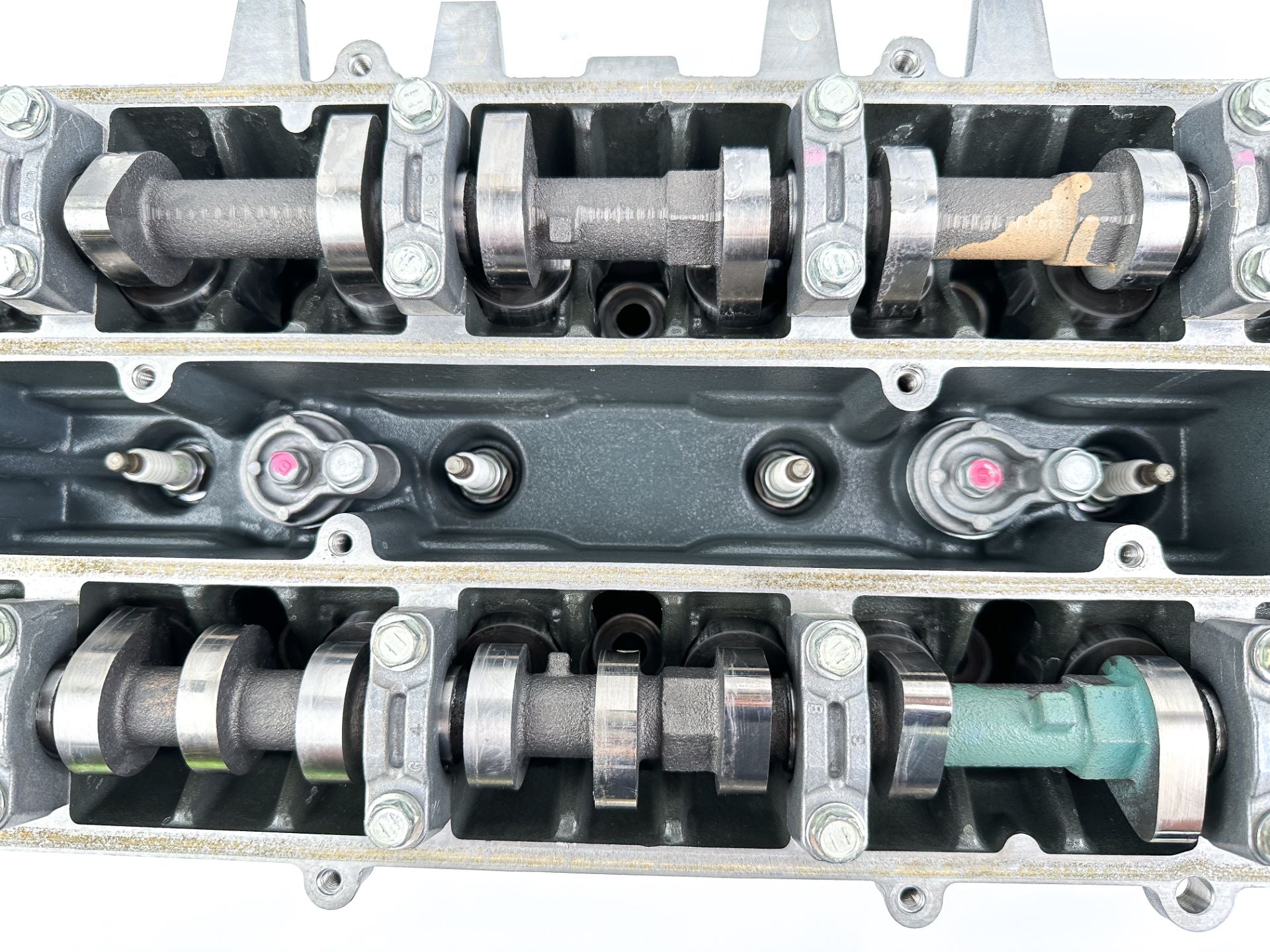 2016 Yamaha 150 HP 4 Stroke Outboard Cylinder Head 63P-W009A-04-9S OEM