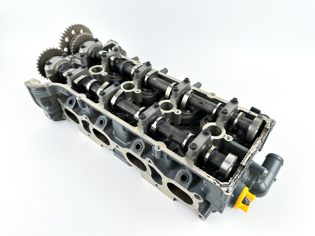 2008 Suzuki 115 HP 4 Stroke Outboard Cylinder Head 11100-90J11 OEM
