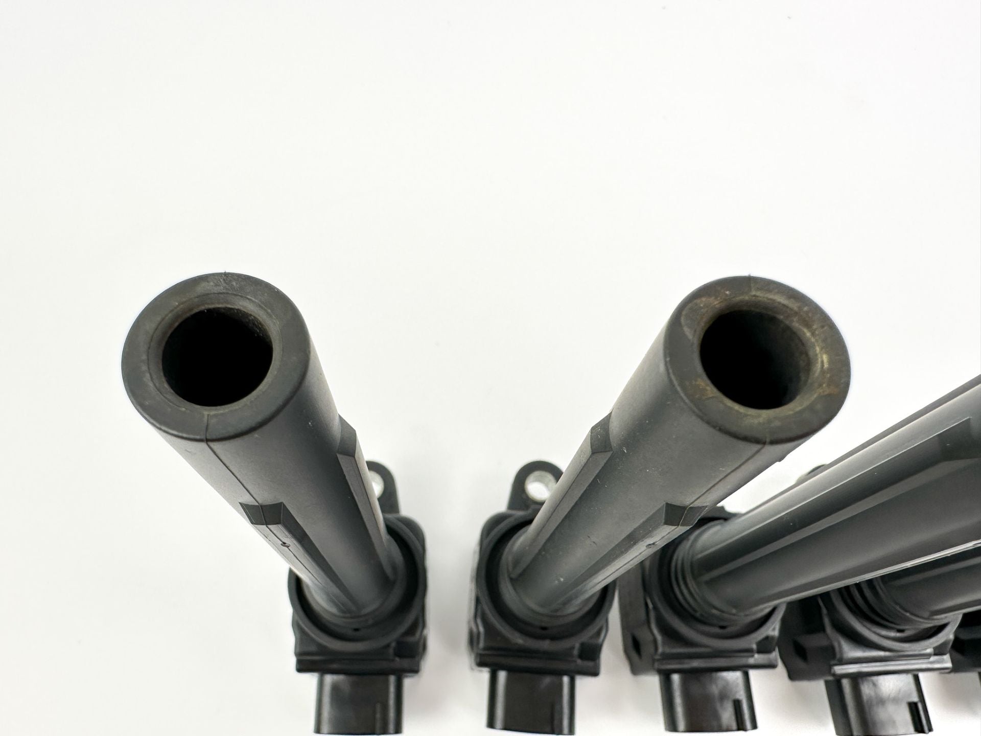 2019 Yamaha 250 HP 4 Stroke Outboard Ignition Coil Set 6CB-82310-00-00 OEM