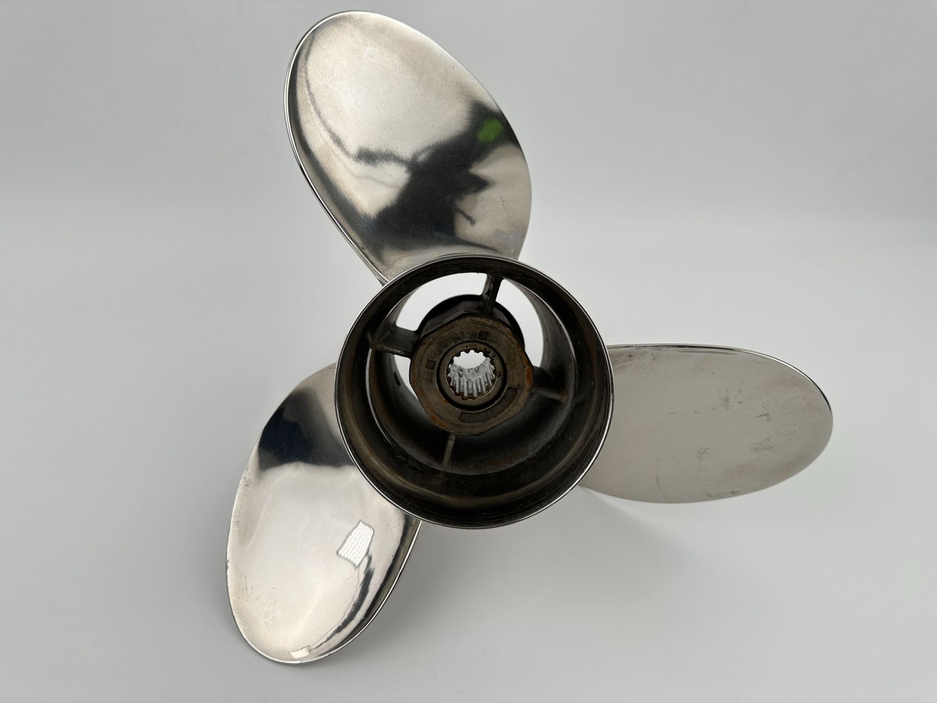 Mercury Quicksilver Laser Stainless Steel Propeller 14 x 23P RH Standard 48-11074-23