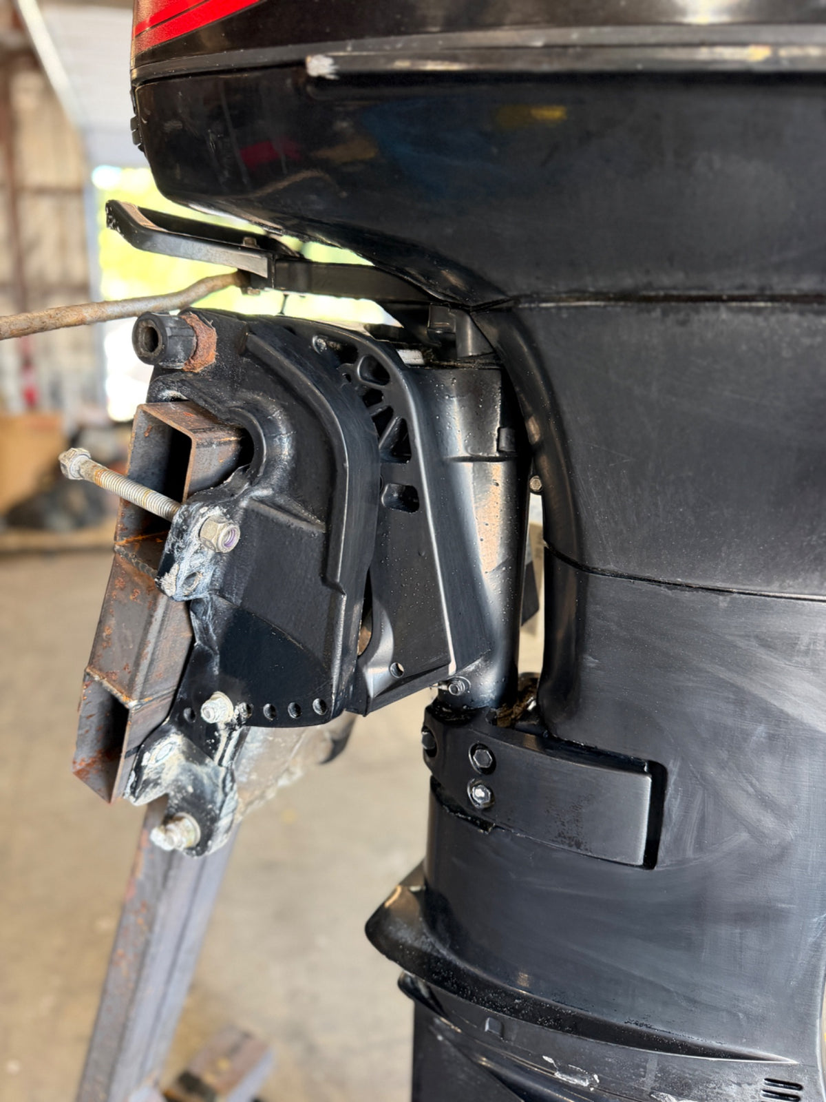 2000 Mercury 30 HP 2 Stroke Outboard Engine With 20" Shaft - Long