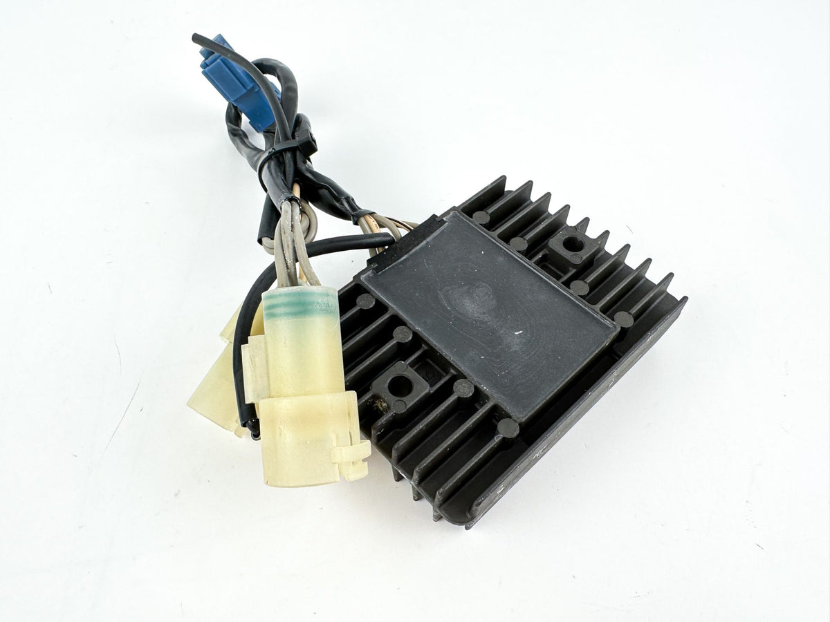 2005 Honda 75 HP 4 Stroke Outboard Rectifier & Regulator 31750-ZW1-003 OEM