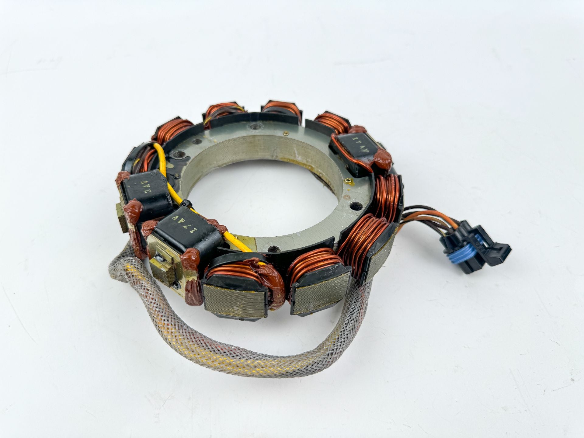 1996 Johnson 150 HP 2 Stroke Outboard Stator Assembly 0584981 OEM