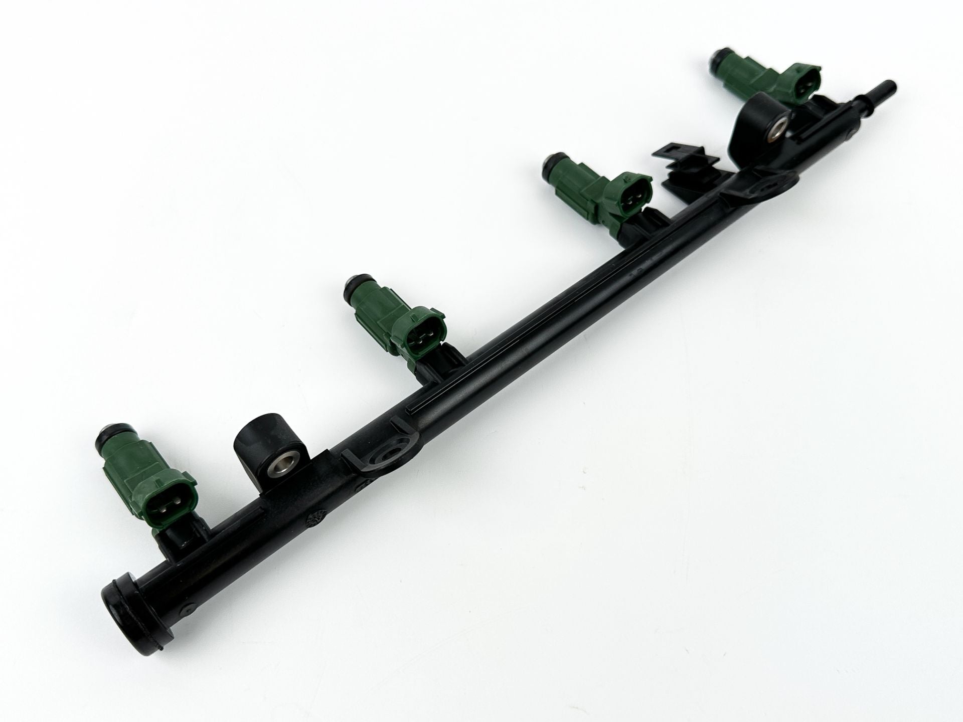 2016 Yamaha 150 HP 4 Stroke Outboard Fuel Injector Set W/ Rail 63P-13761-01-00 OEM