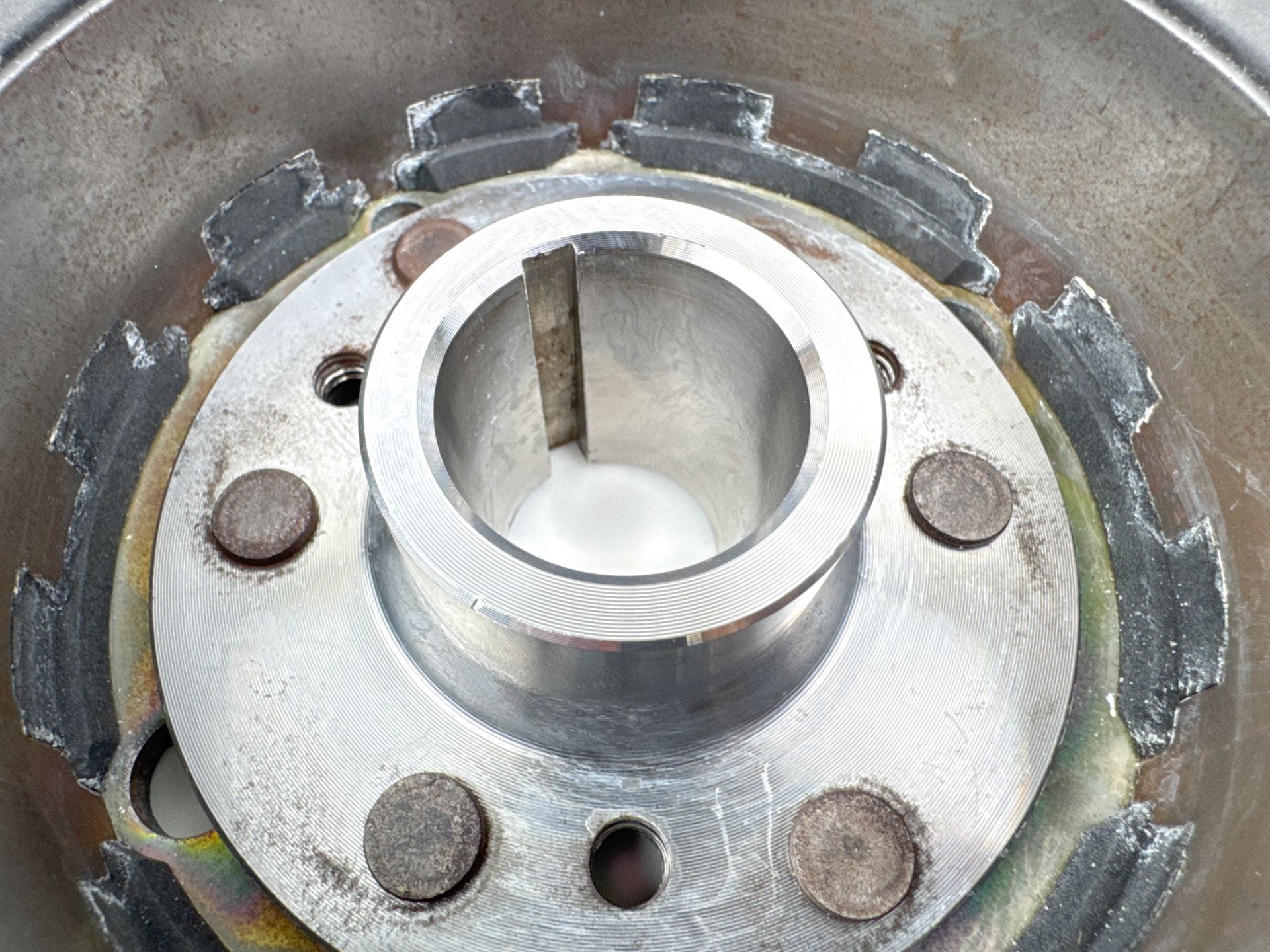 2002 Yamaha 50 HP 4 Stroke Outboard Flywheel Rotor 64J-85550-00-00 OEM