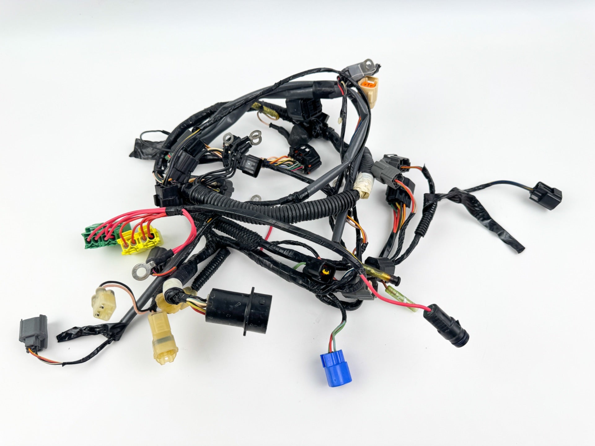 2004 Yamaha 115 HP 4 Stroke Outboard Engine Wire Harness 68V-82590-30-00 OEM
