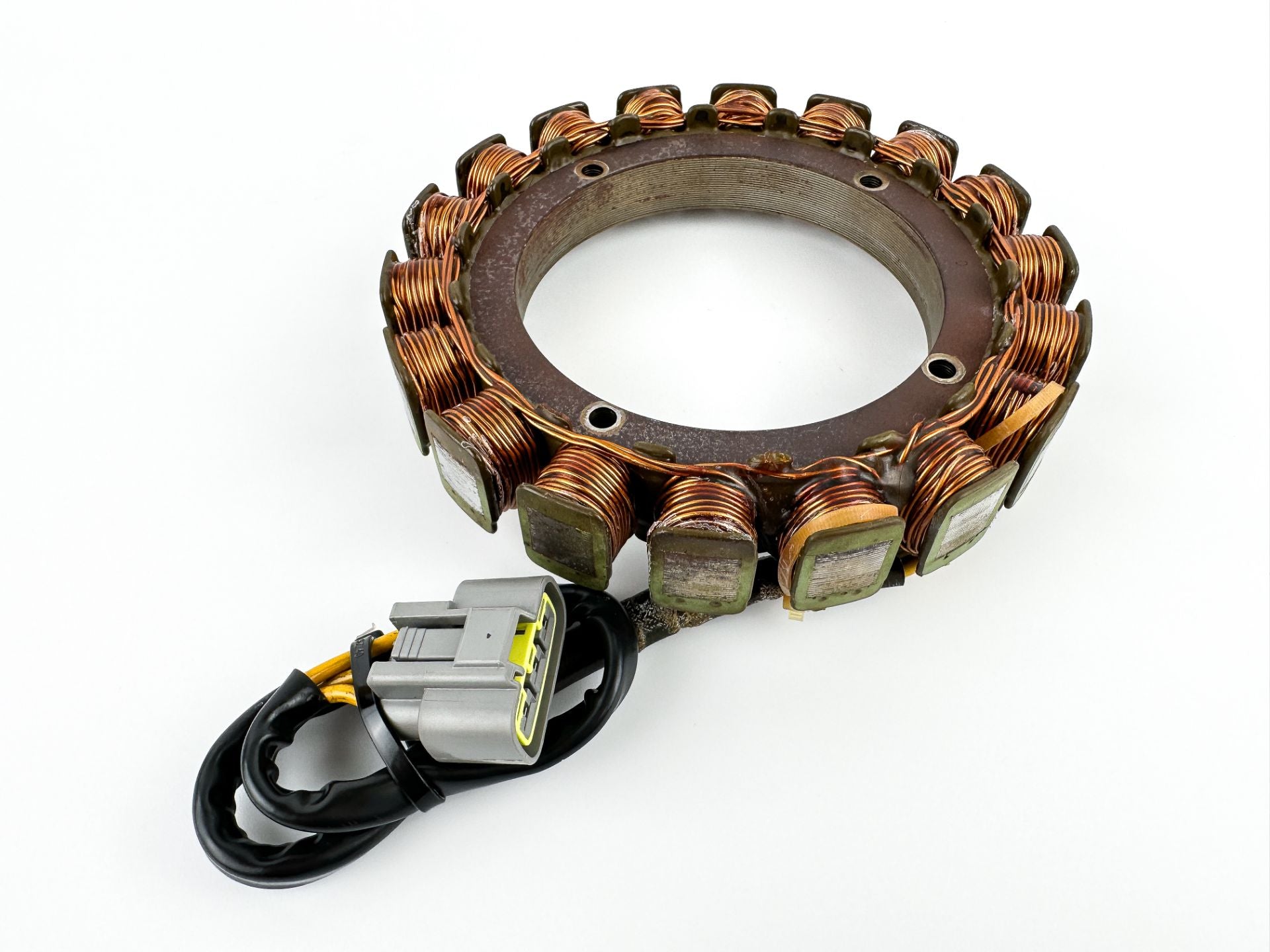 2018 Suzuki 200 HP 4 Stroke Outboard Stator Charging Coil 32120-96J00 OEM