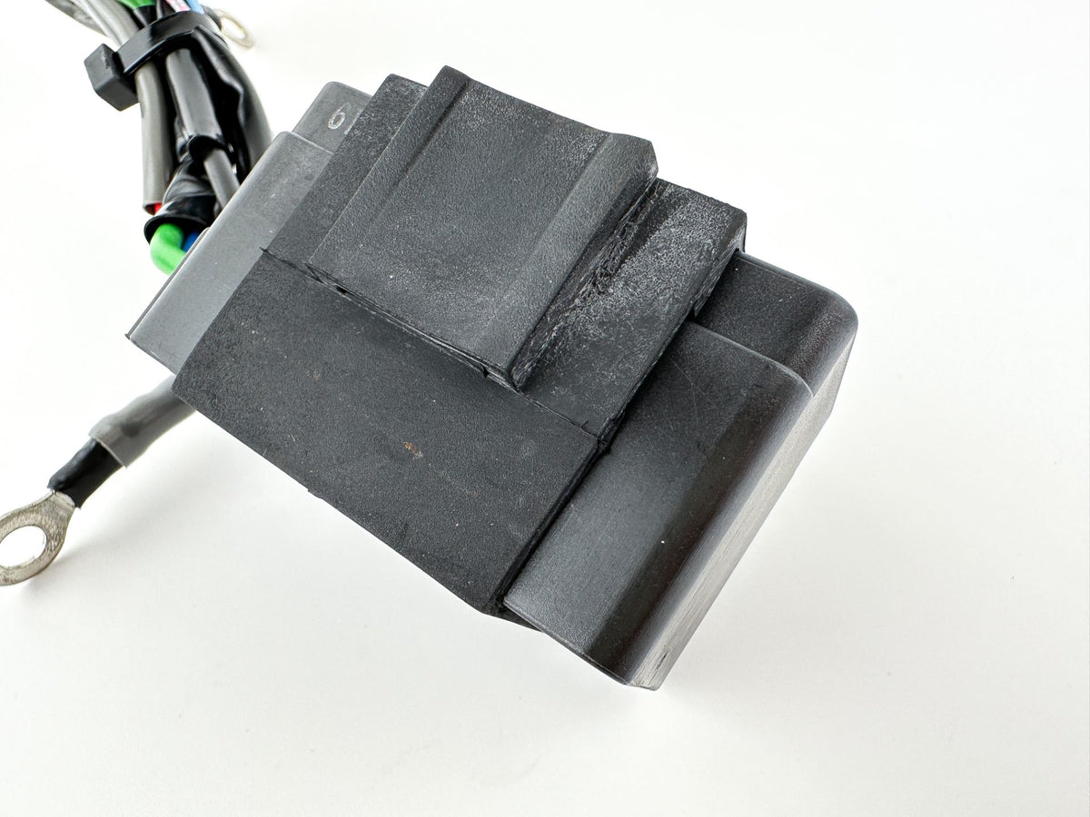 2007 Suzuki 175 HP 4 Stroke Outboard Starter Relay 38410-93J13 OEM