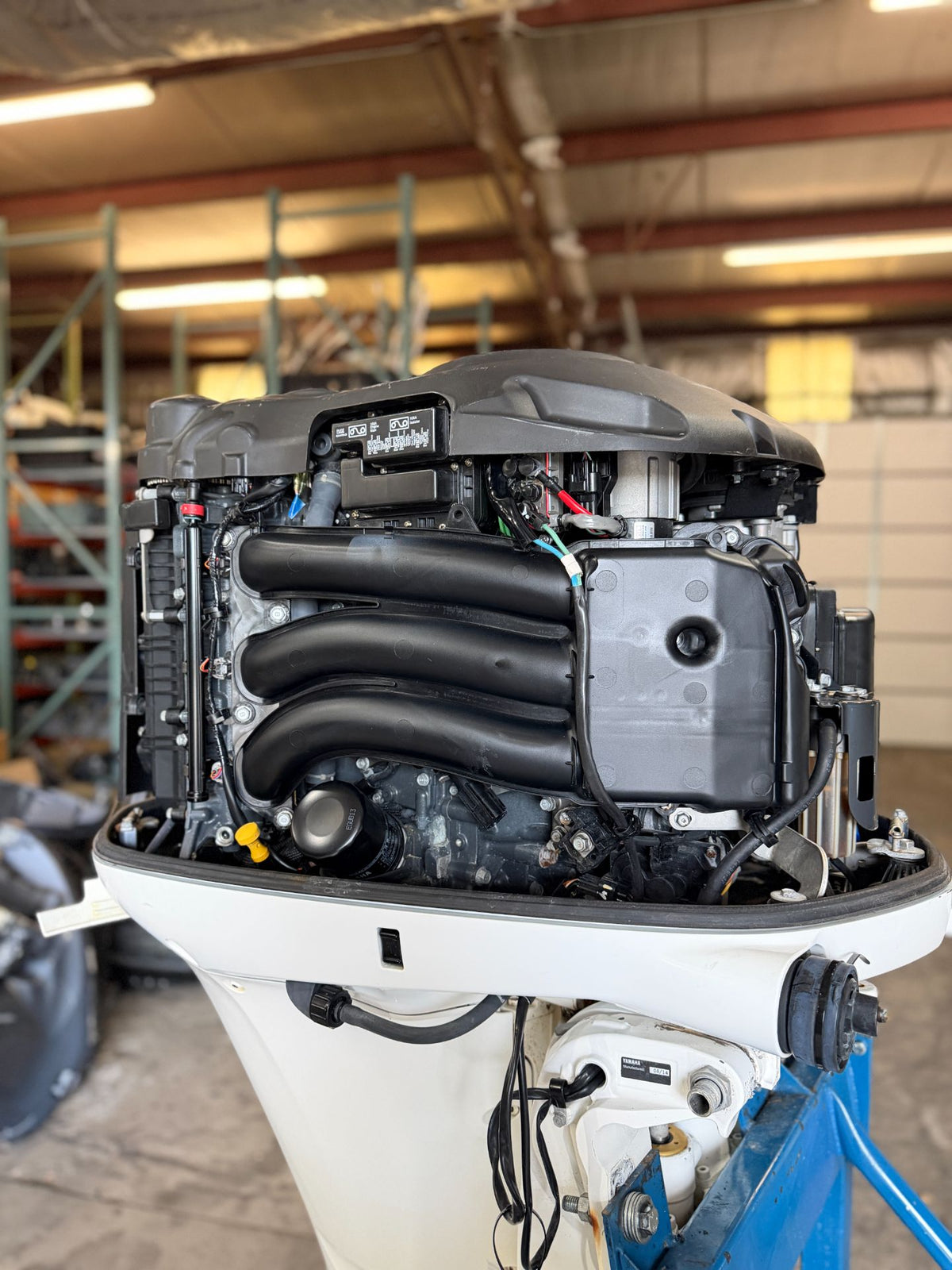 2014 Yamaha F300 300HP 4 Stroke Outboard Engine W/ 25" Shaft 1110 Hours