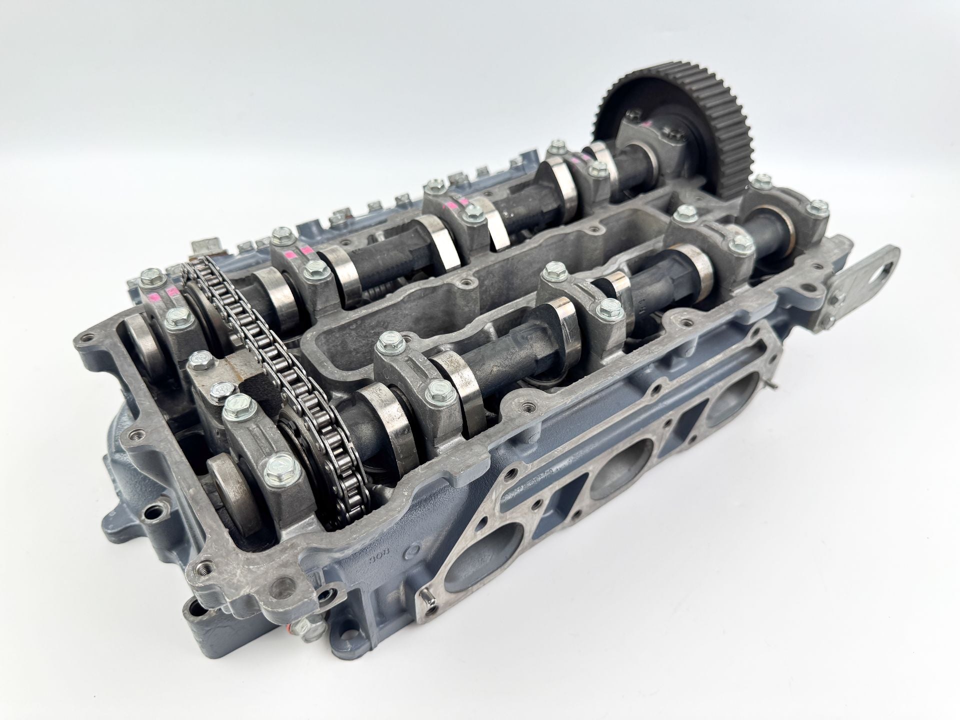 2002 Yamaha 225 HP 4 Stroke Outboard Starboard Cylinder Head 69J-W009A-01-1S OEM