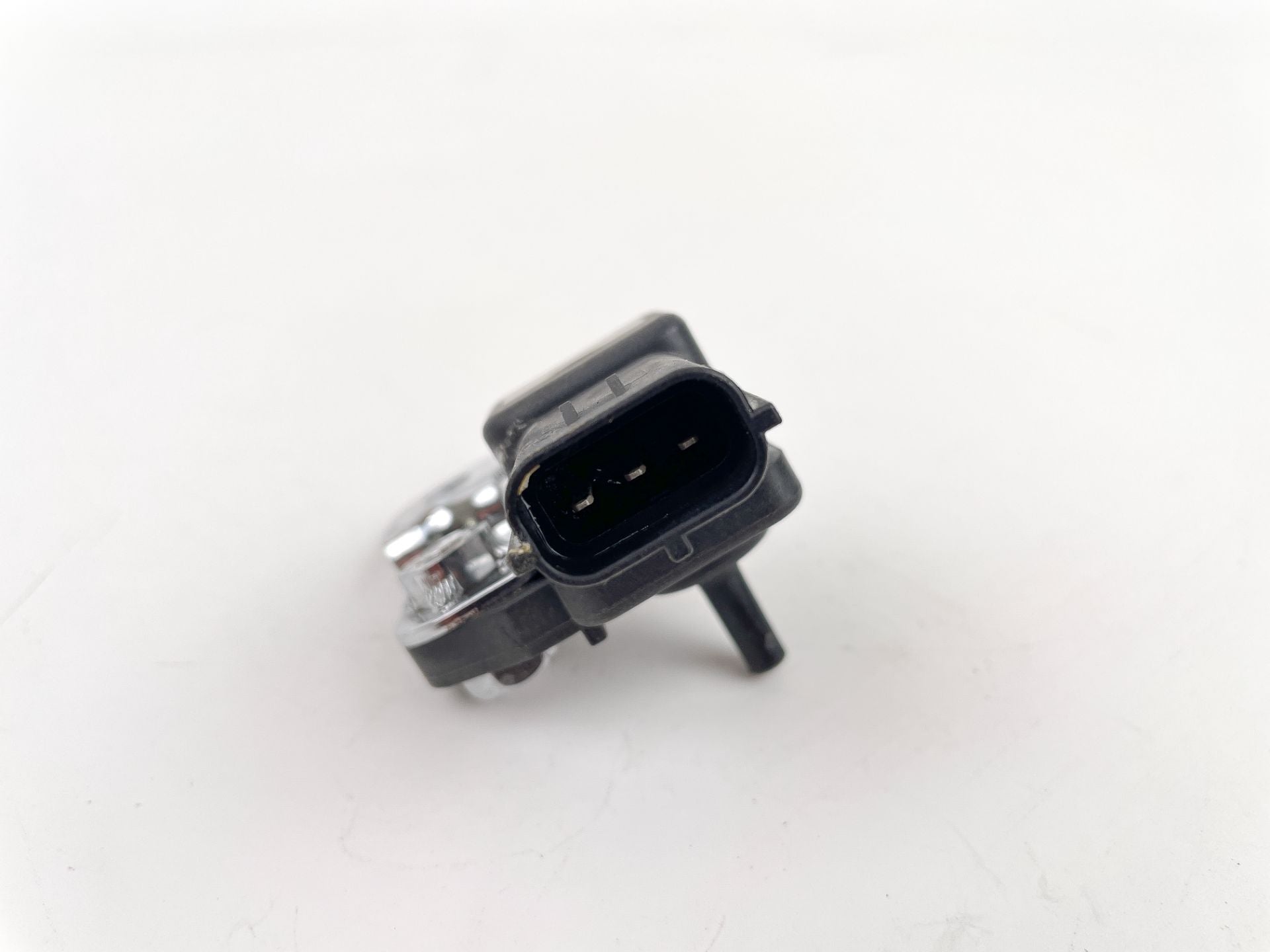 2002 Suzuki 40 HP 4 Stroke Outboard MAP Pressure Sensor 18590-80C40 OEM