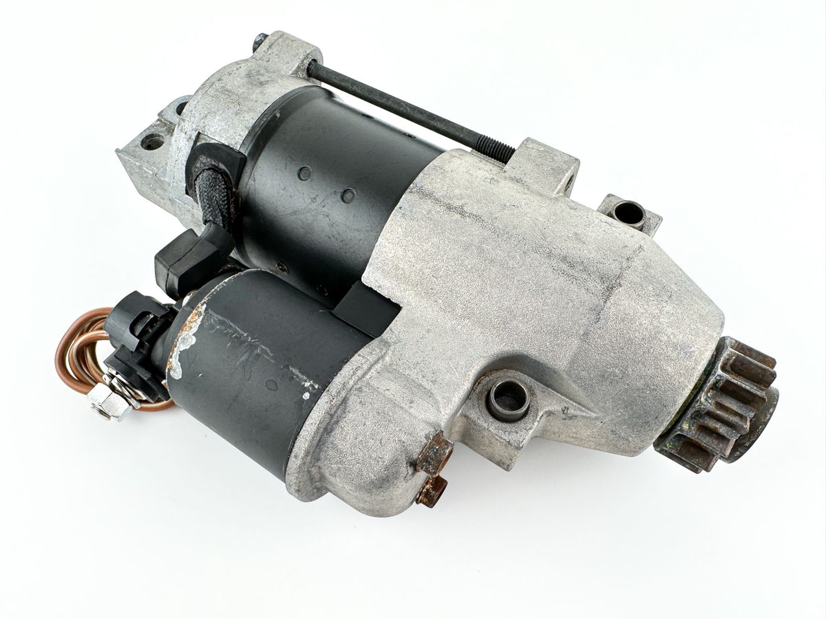 2002 Yamaha 200 HP 4 Stroke Outboard Starter Motor 69J-81800-00-00 OEM