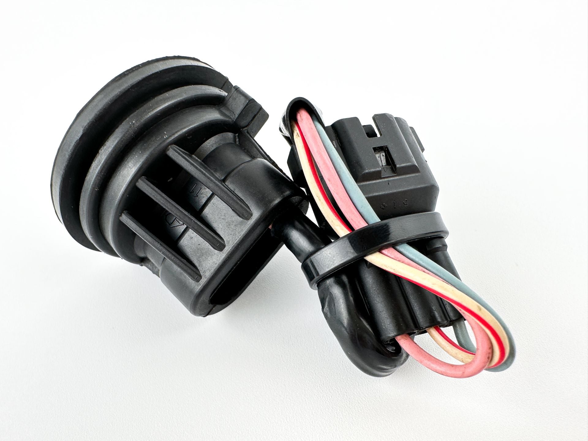 2013 Suzuki 140 HP 4 Stroke Outboard Trim Switch 37850-99E05 OEM