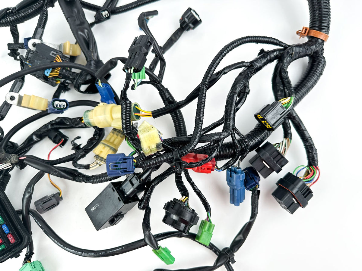 2004 Honda 135 HP 4 Stroke Outboard Engine Wire Harness 32100-ZY5-020 OEM