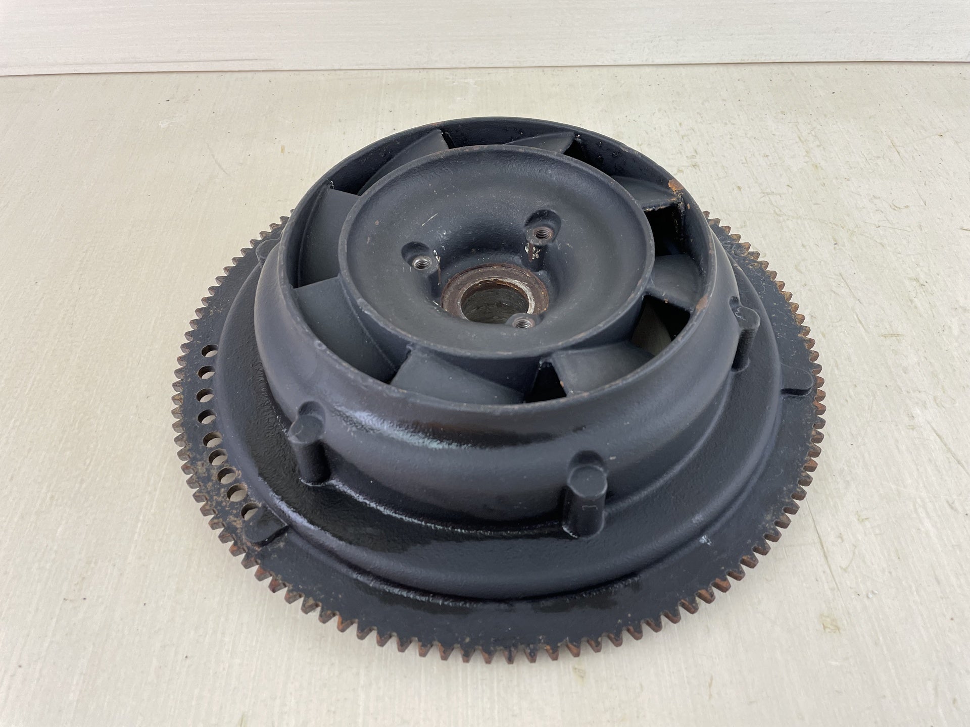 Johnson Evinrude 2 Stroke Outboard Flywheel 0586422