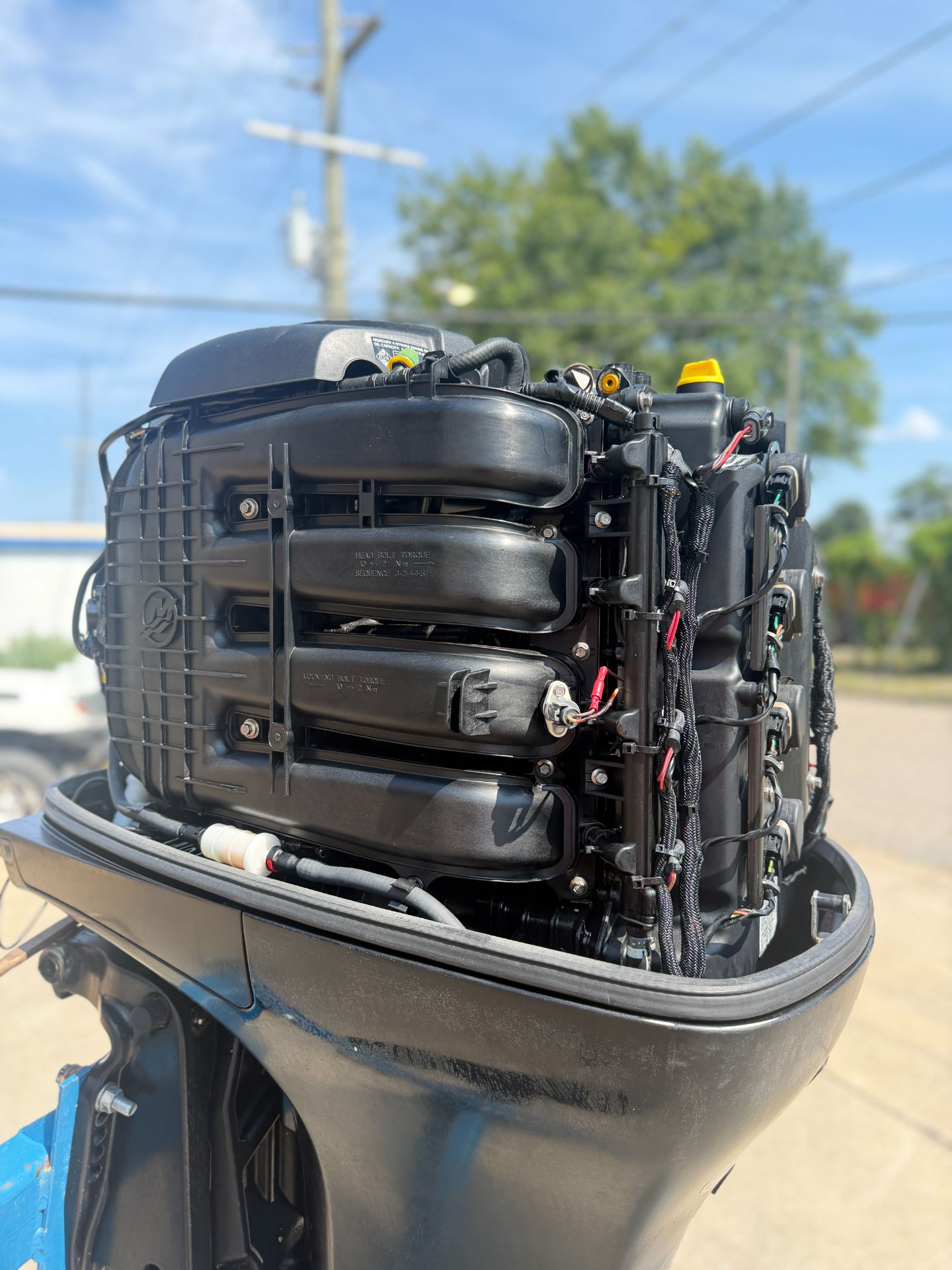 2007 Mercury 115HP 4 Stroke Outboard Engine W/ 25 Shaft 227 Hours