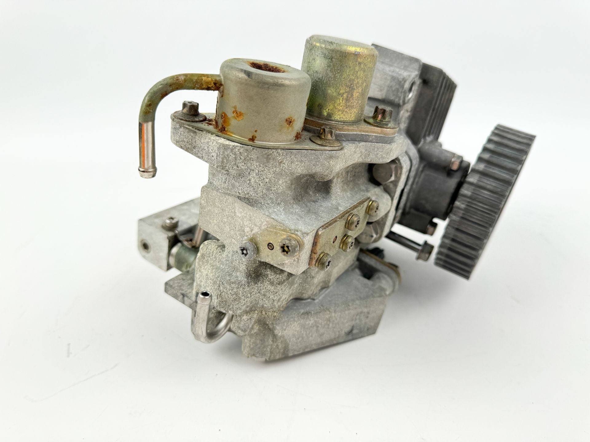 2003 Yamaha 200 HP 2 Stroke Outboard Fuel Injection Pump 68F-12170-01-00 OEM