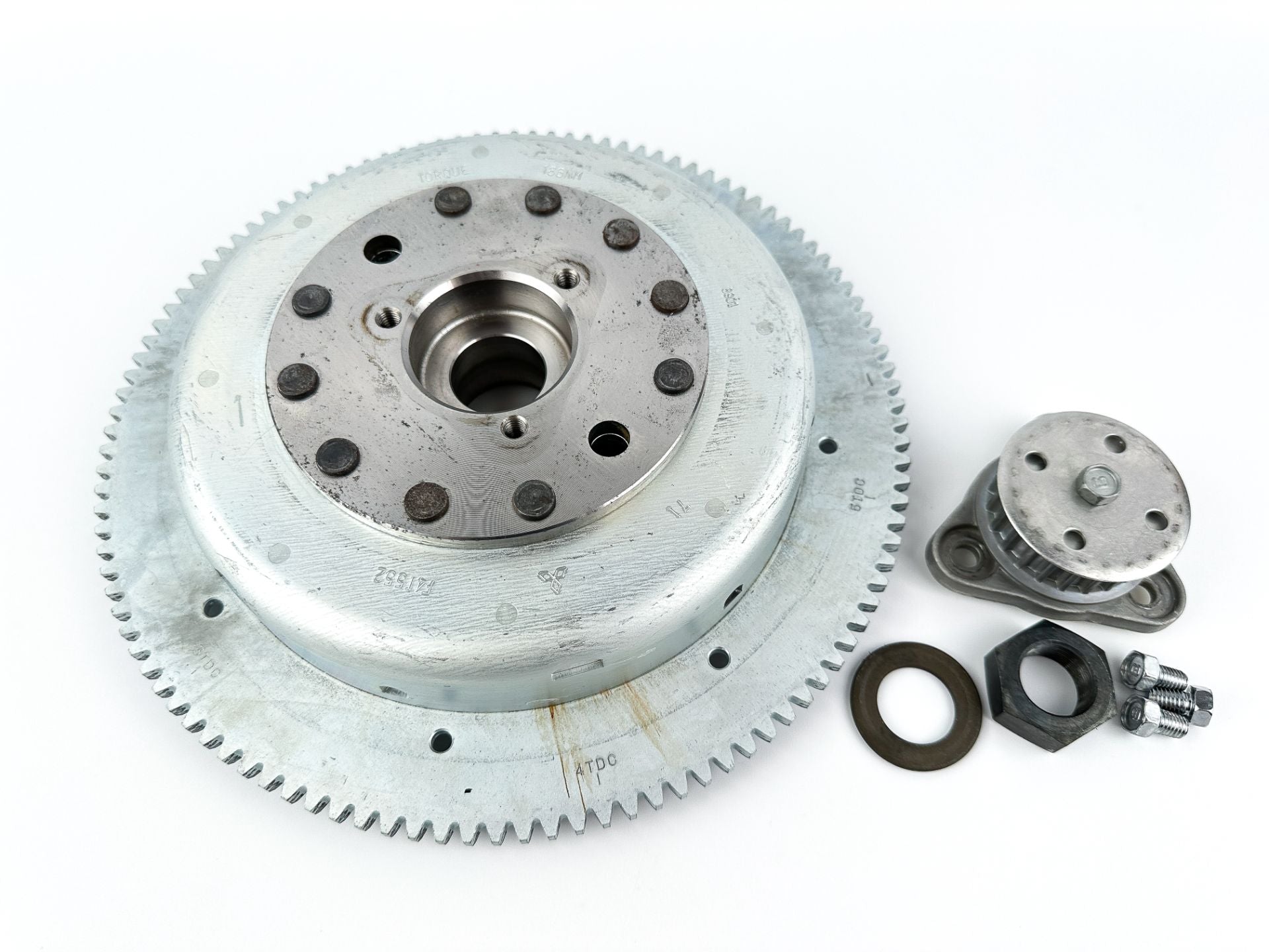 2009 Yamaha 225 HP 2 Stroke Outboard Flywheel Rotor 60V-81450-00-00 OEM