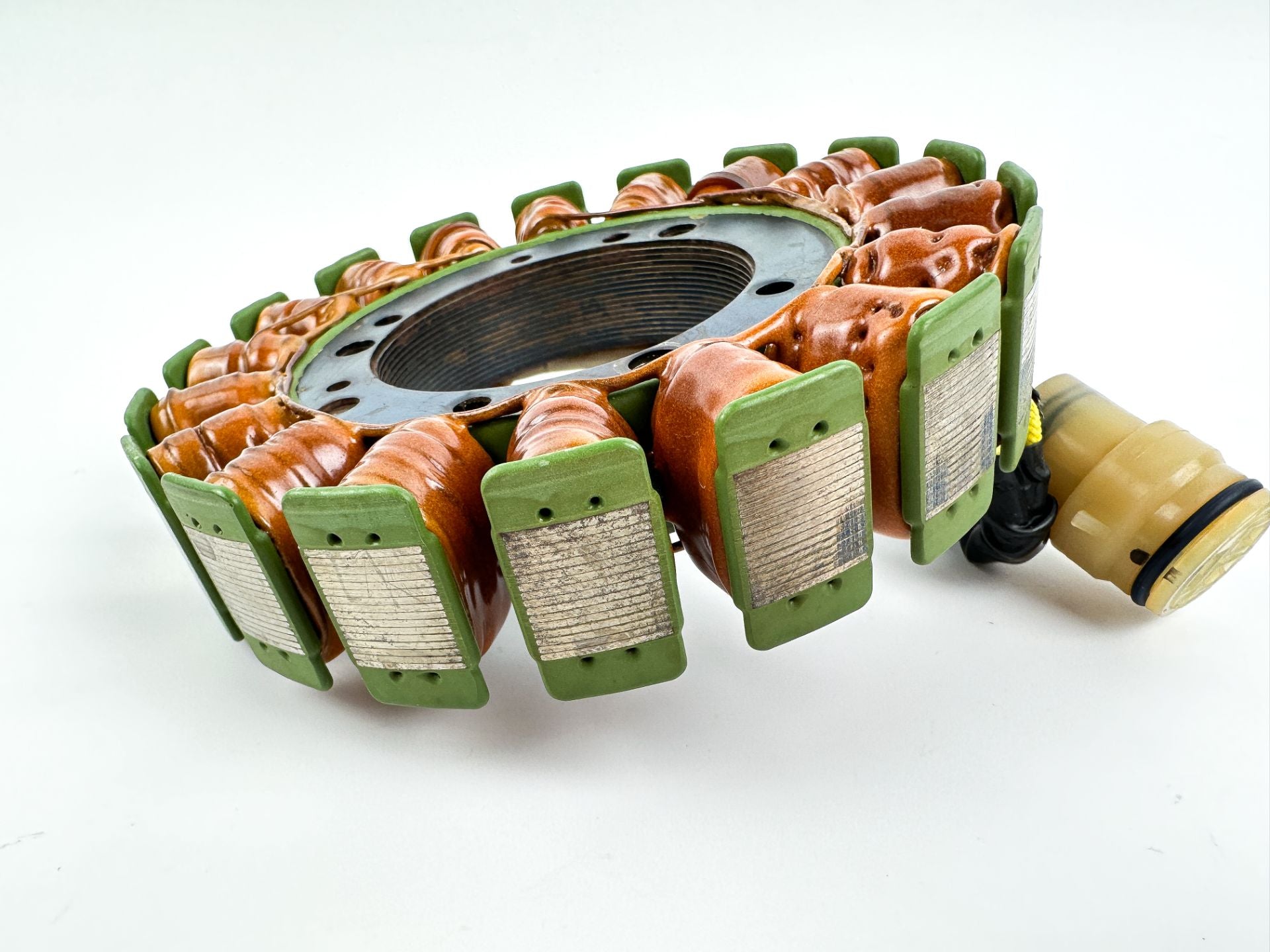 2000 Suzuki 70 HP 4 Stroke Outboard Stator Assembly 32120-99E00 Tested