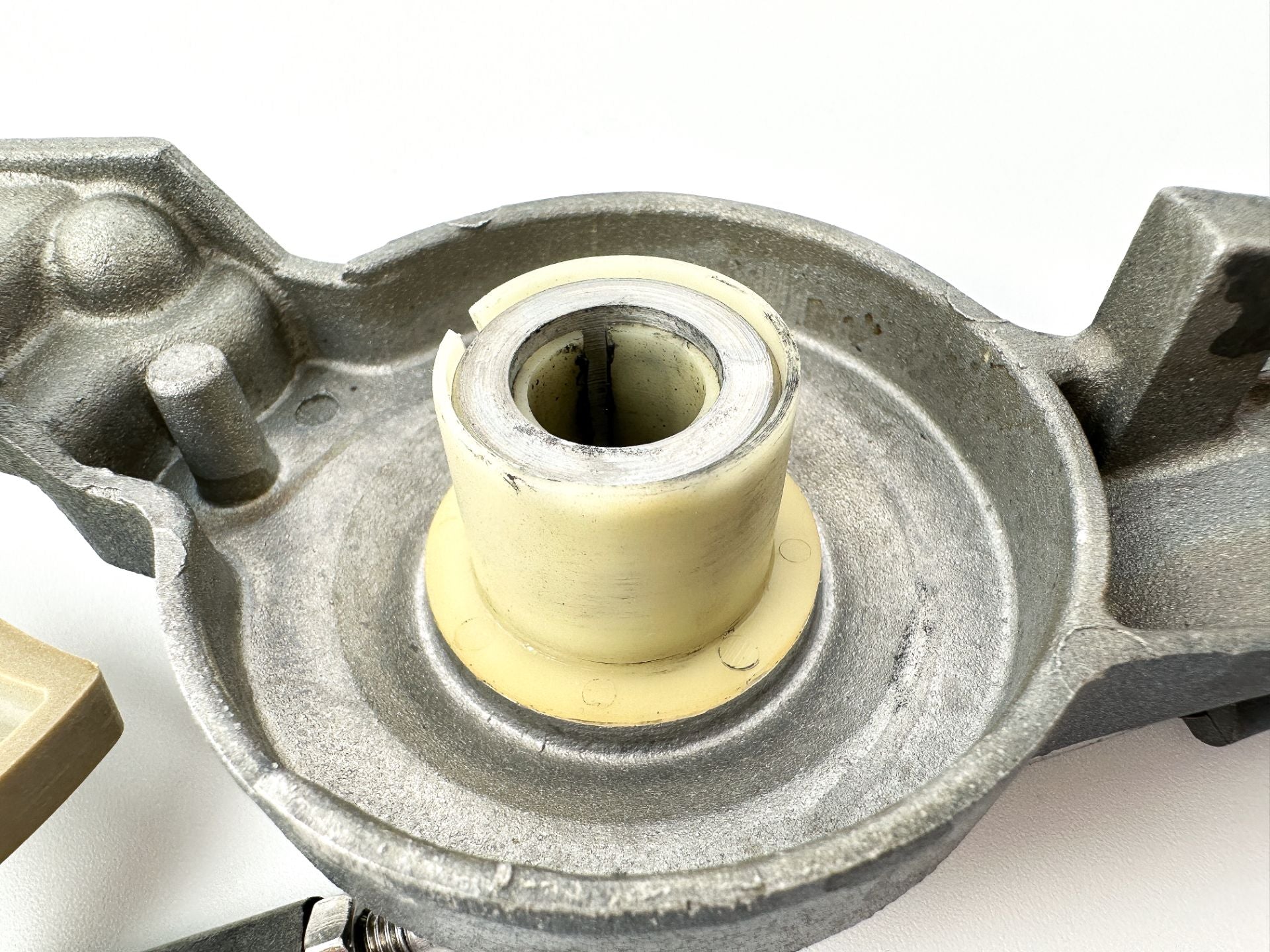 2001 Yamaha 90 HP 2 Stroke Outboard Magneto Control Lever 688-41632-01-94 OEM