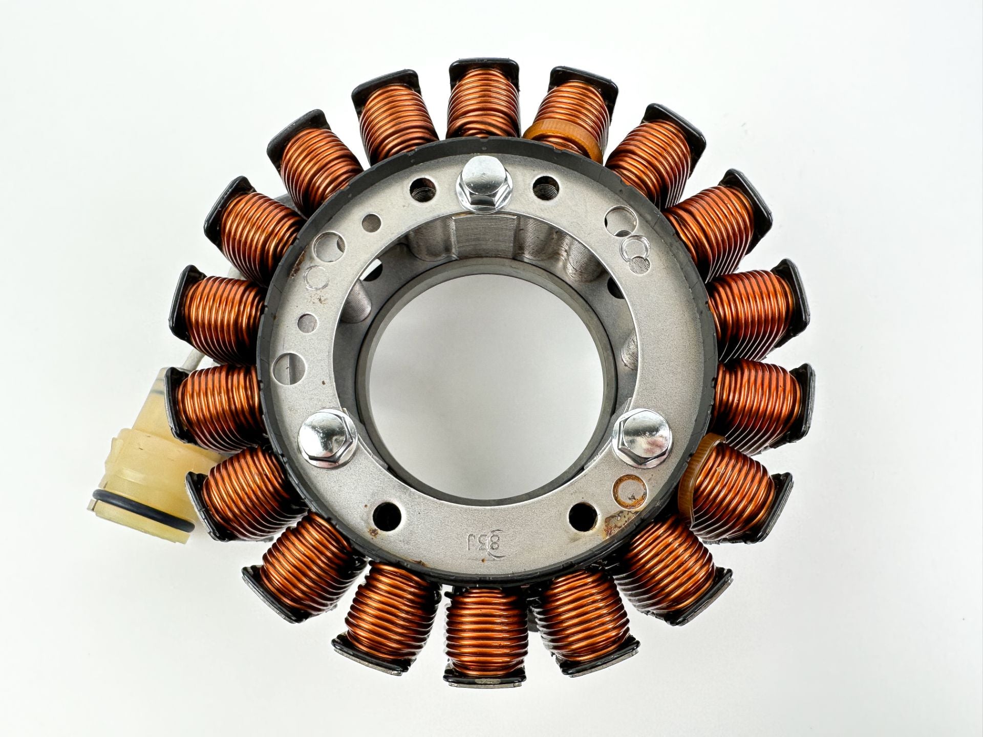 2018 Yamaha 25 HP 4 Stroke Outboard Stator Assembly 6FM-81410-00-00 OEM