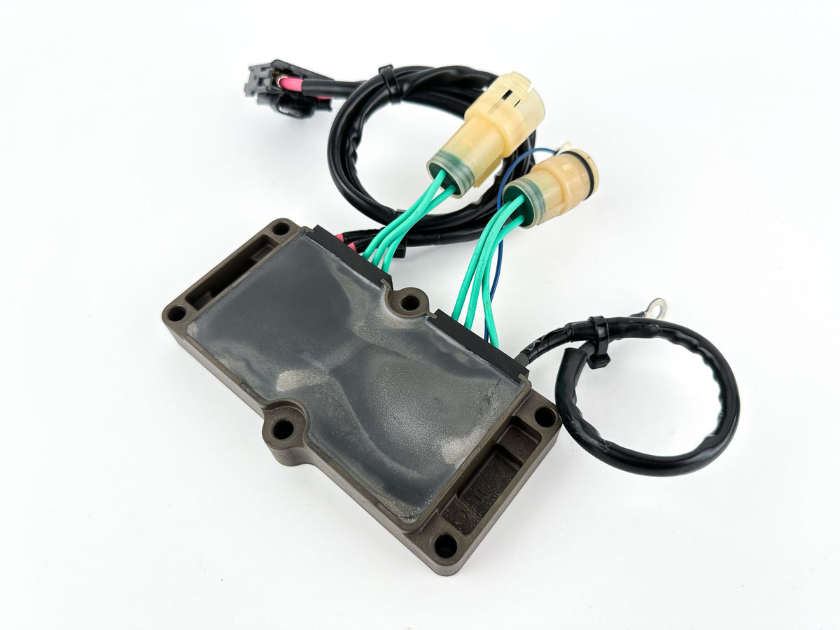 2014 Yamaha 200 HP 4 Stroke Outboard Rectifier & Regulator 6DA-81960-00-00 OEM