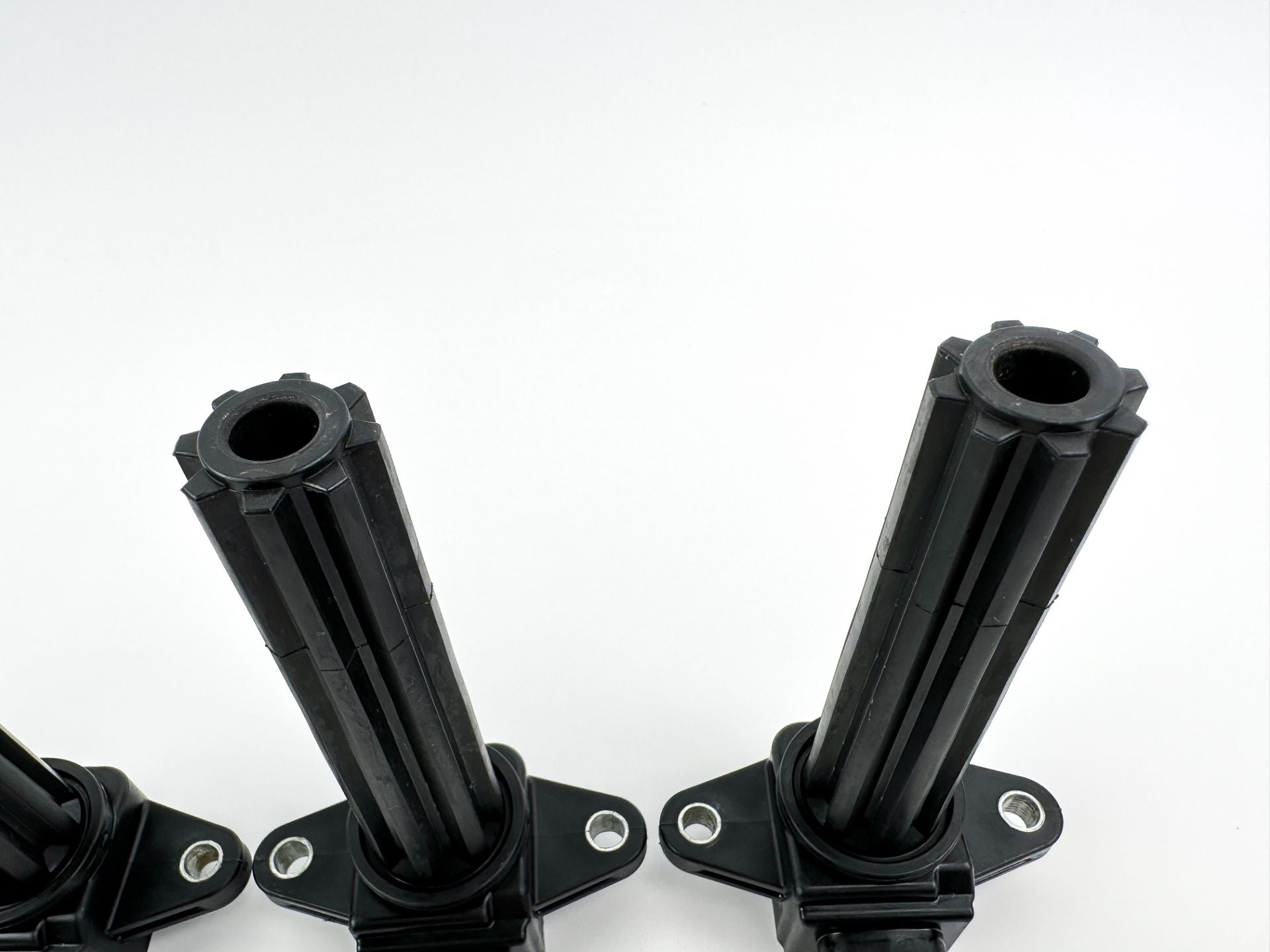 2008 Yamaha 250 HP 4 Stroke Outboard Ignition Coil Set 6P2-82310-01-00 OEM