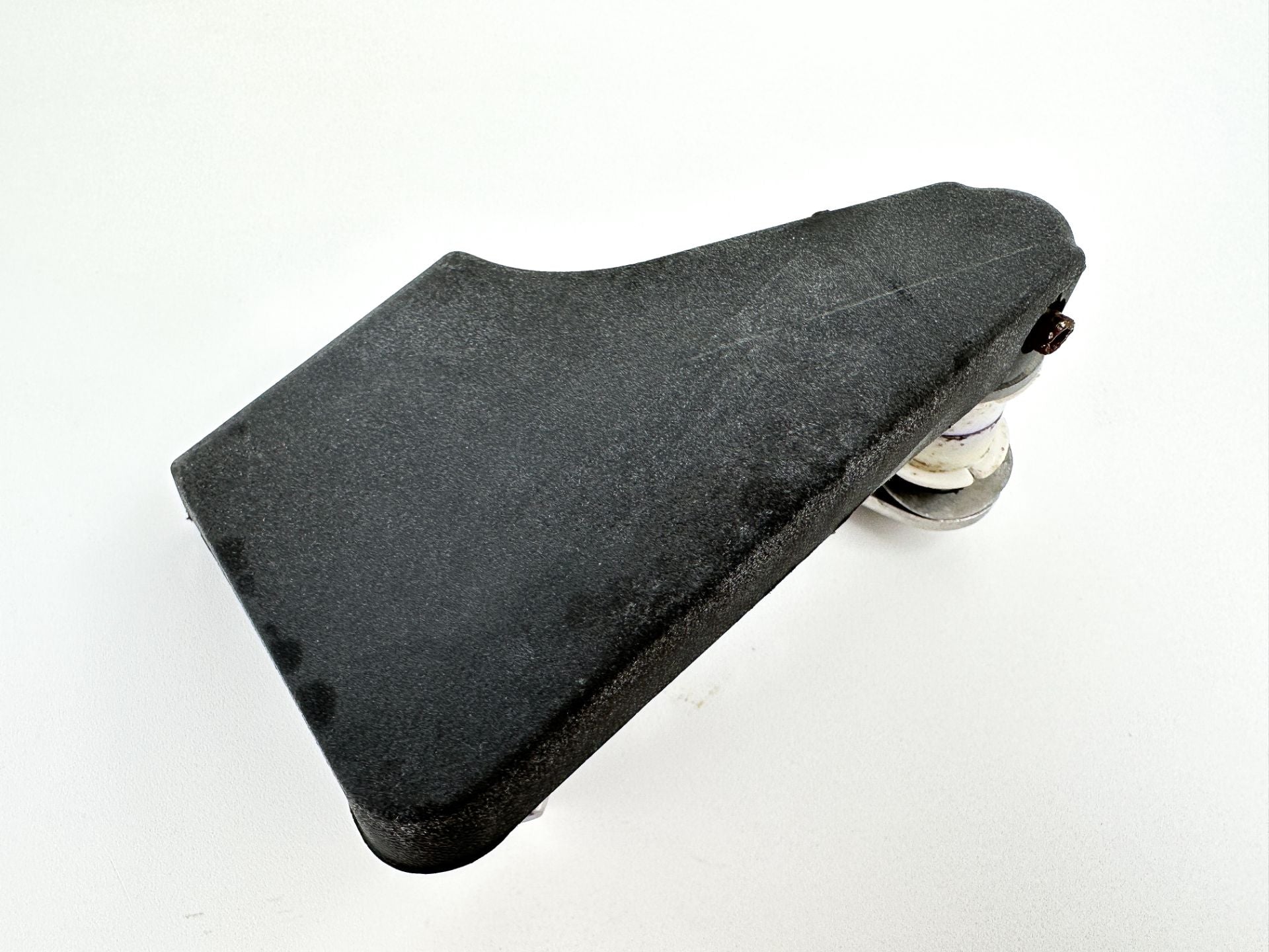 2013 Evinrude 250 HP 2 Stroke Outboard Starboard Latch Handle 5005708 OEM