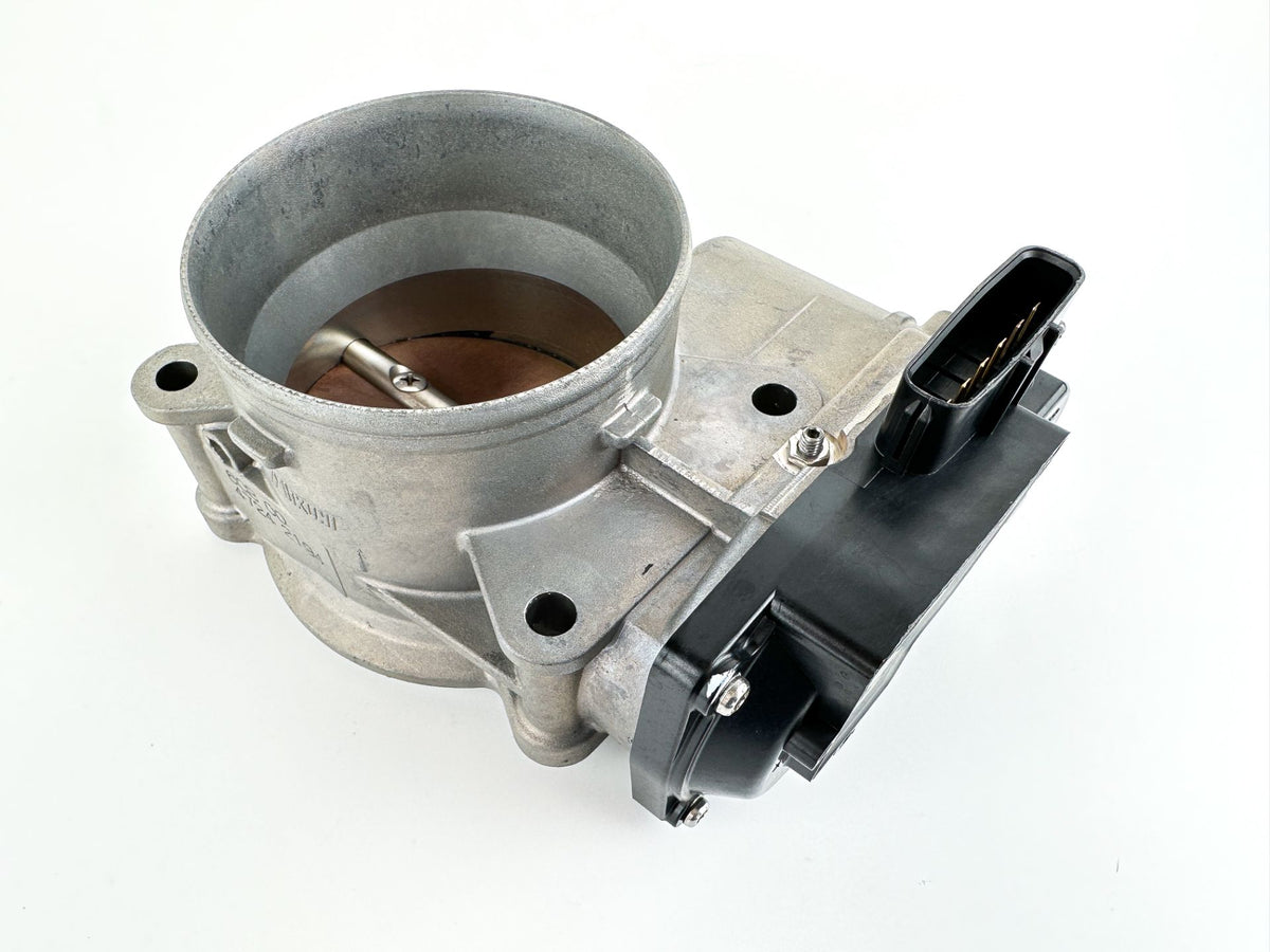 2014 Yamaha 300 HP 4 Stroke Outboard Throttle Body Assembly 6CB-13751-00-00 OEM