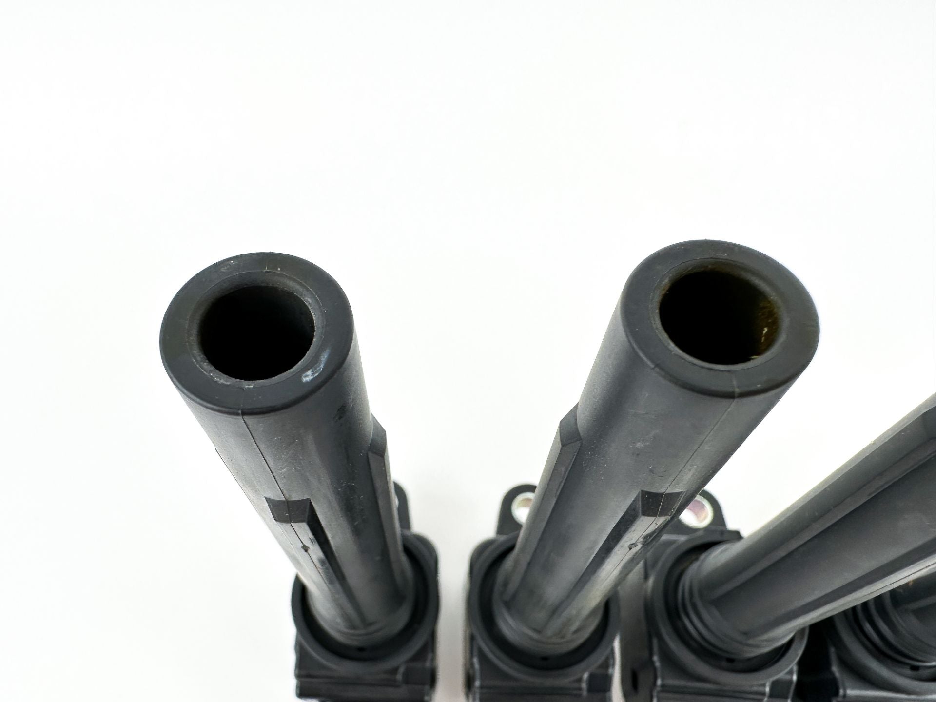 2024 Suzuki 250 HP 4 Stroke Outboard Ignition Coil Set 33410-93J00 OEM