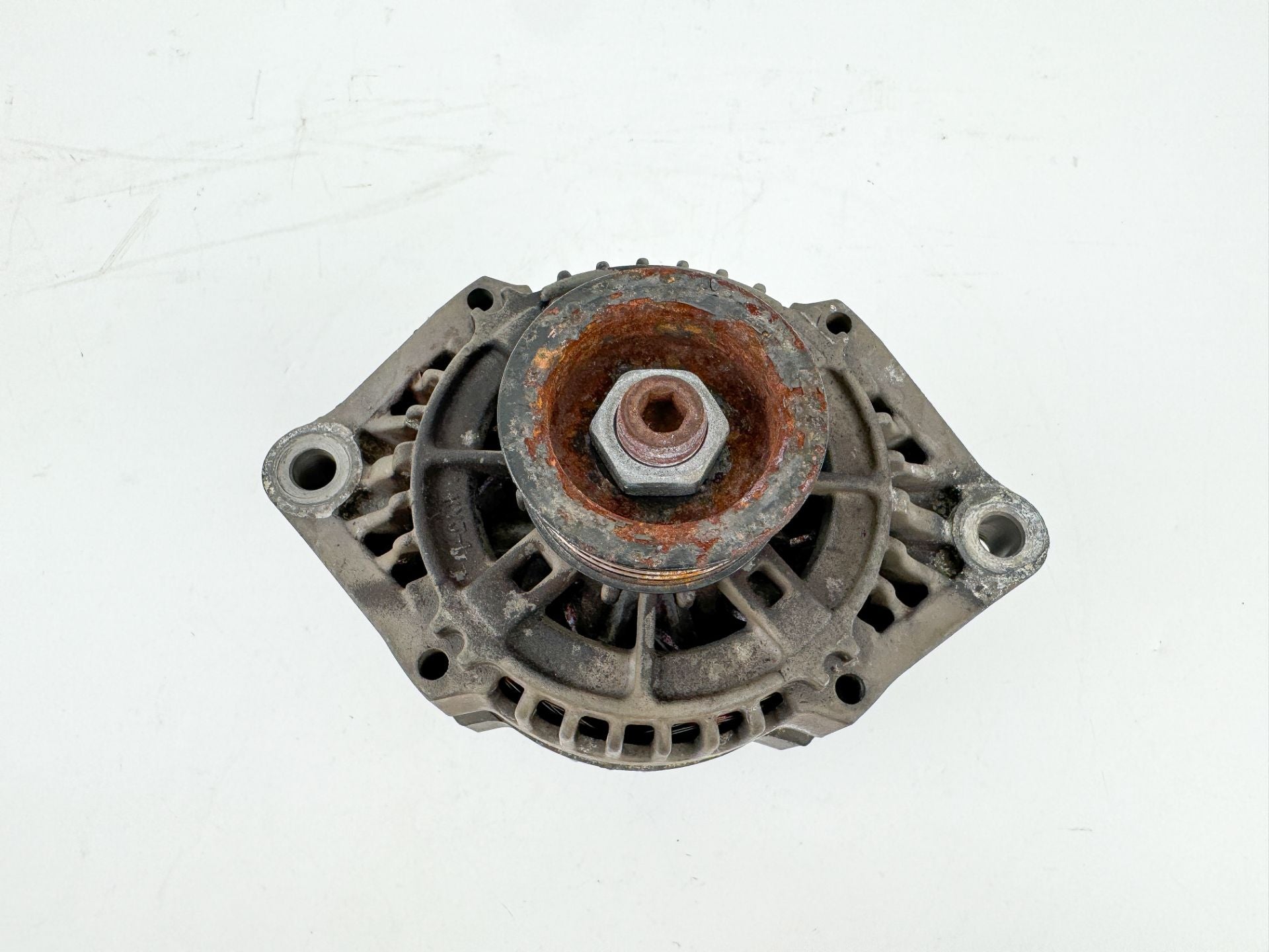 Mercury 225 HP 4 Stroke Outboard Alternator 892940T OEM 2005