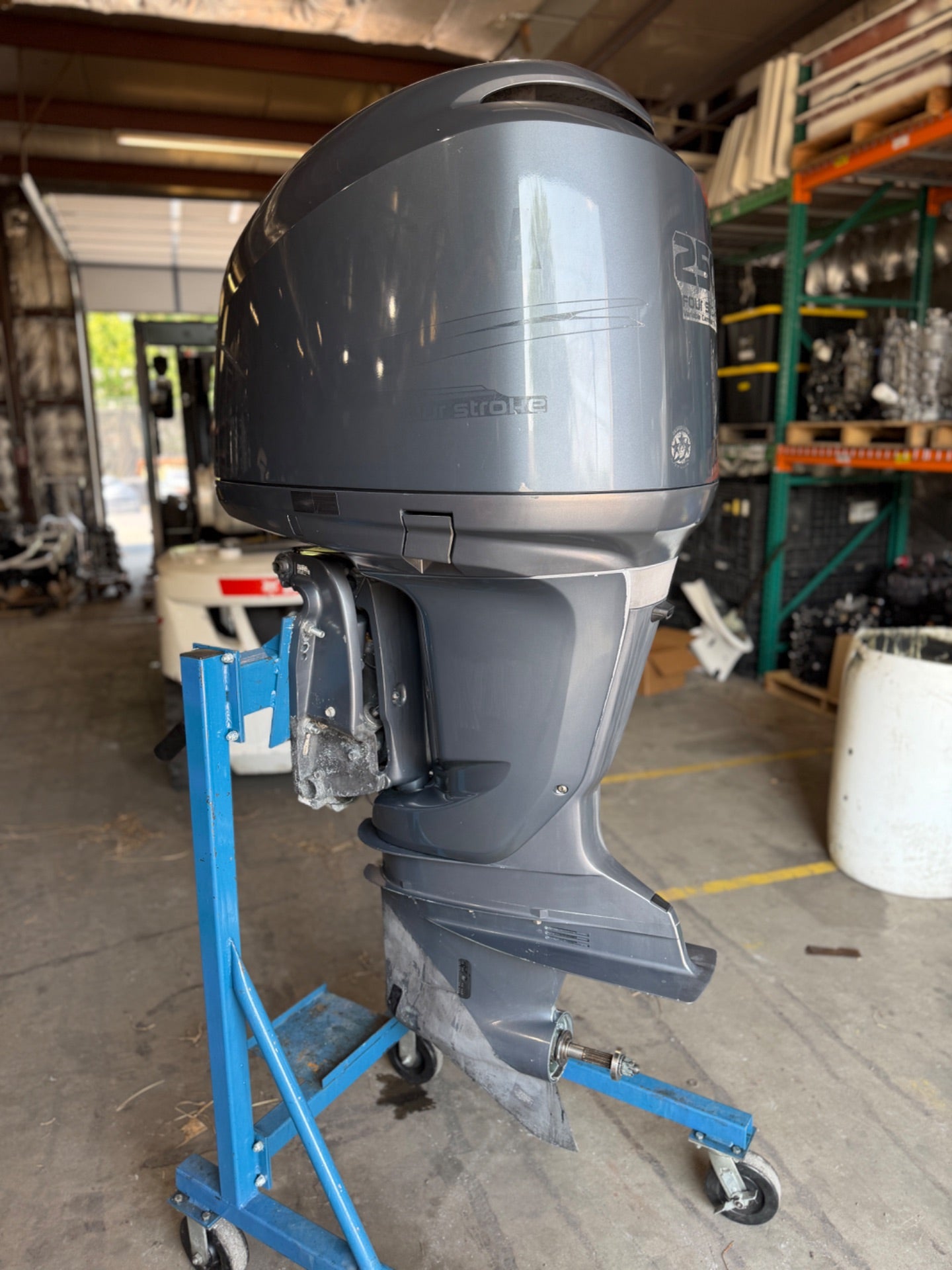 2007 Yamaha F250 250HP 4 Stroke Outboard Engine W/ 25" Shaft