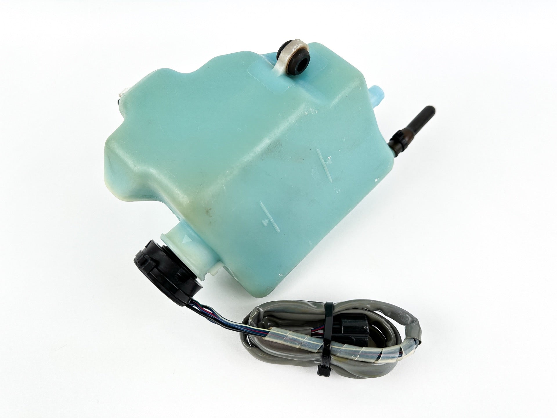 2005 Yamaha 150 HP 2 Stroke Outboard Oil Tank 6E5-21750-05-00 OEM