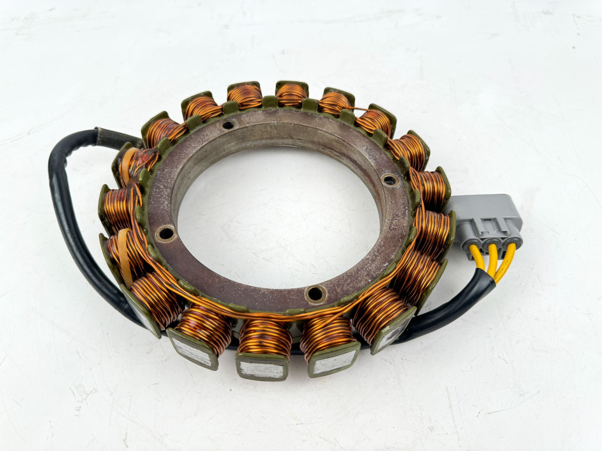 2019 Suzuki 150 HP 4 Stroke Outboard Stator Charging Coil 32120-96J00 OEM