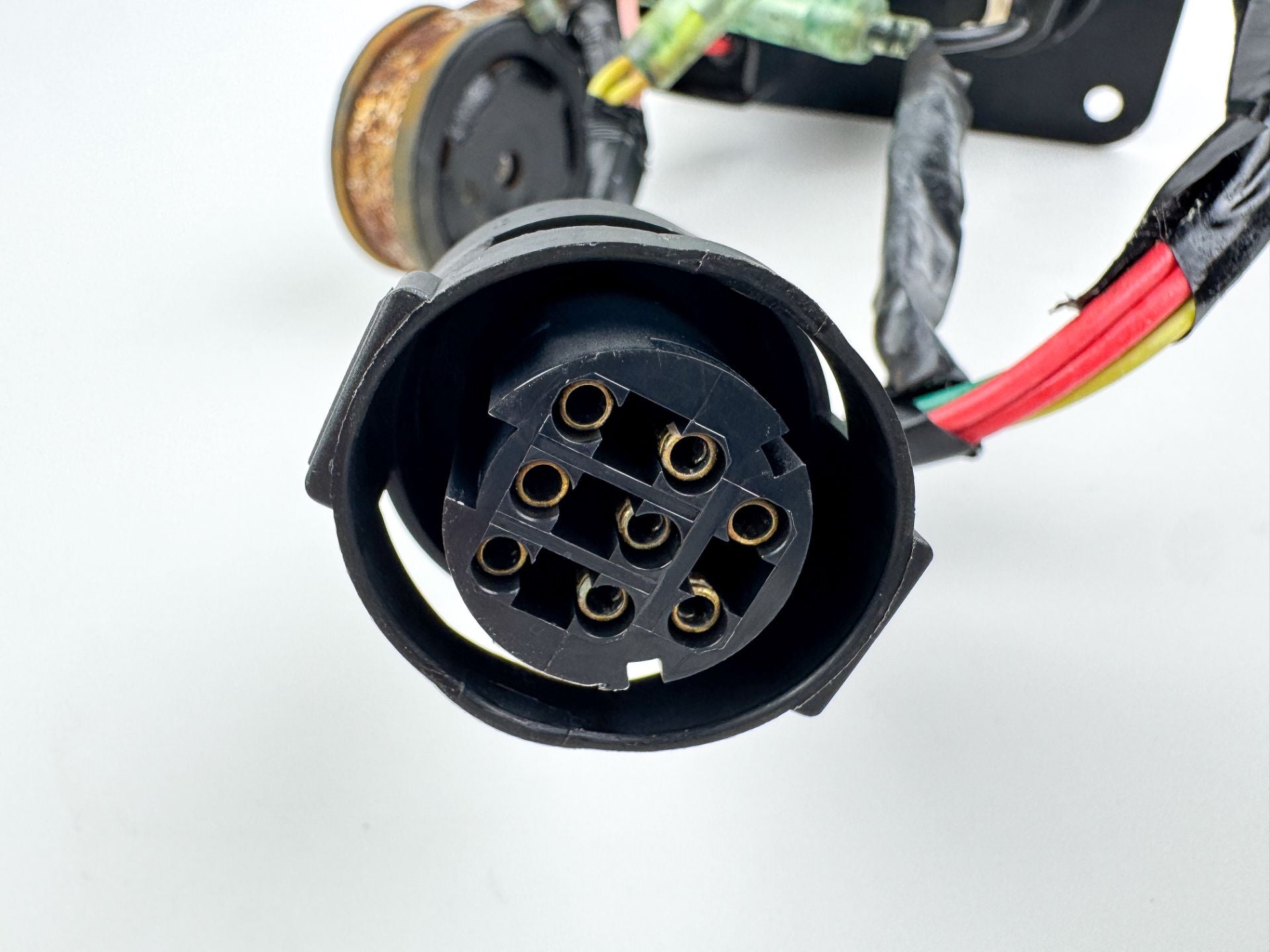 Yamaha Outboard Single Engine Key Switch & Key