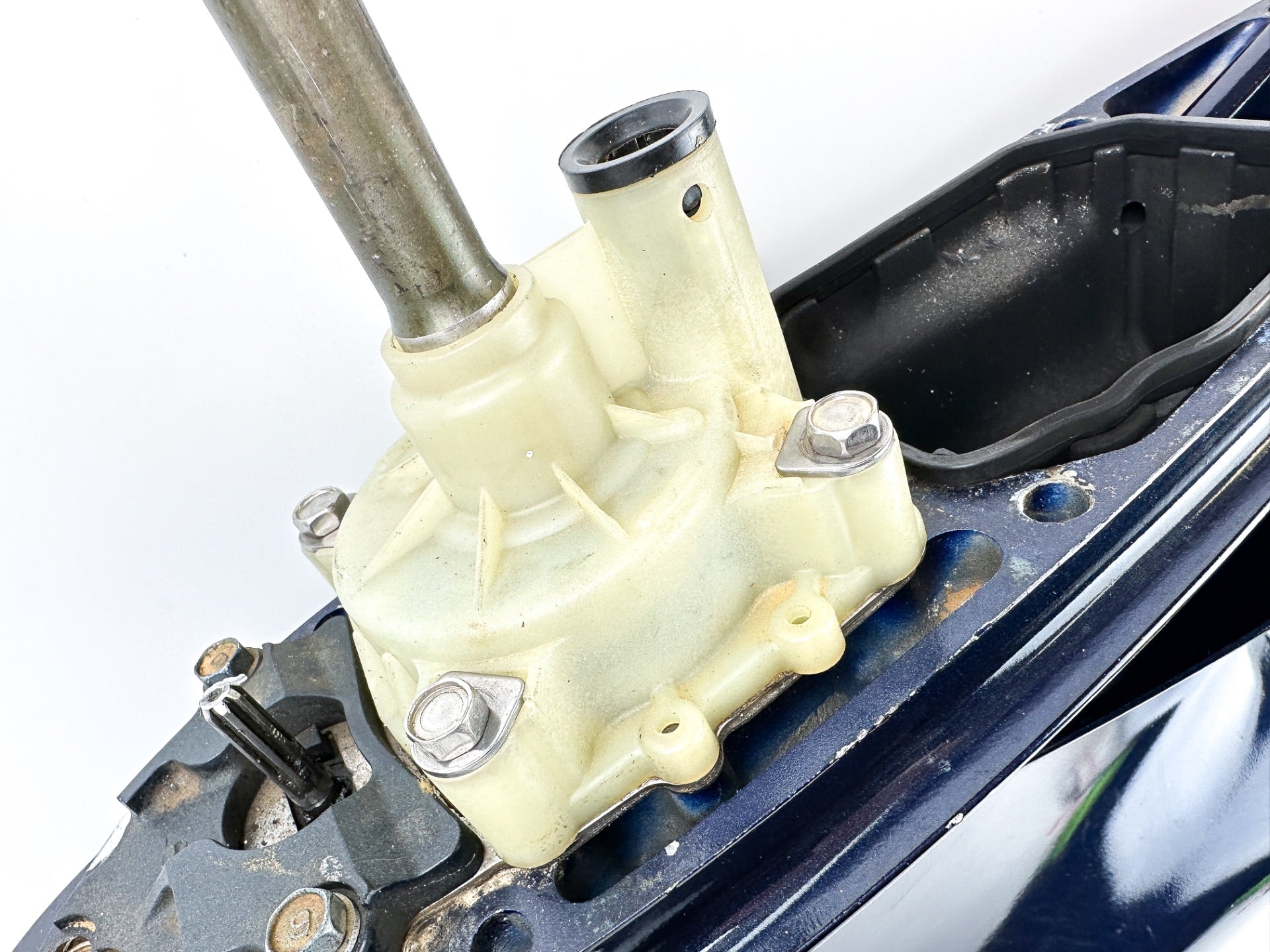 Yamaha VZ 200 225 250 HP 2 Stroke Vmax HPDI Nosecone 20" Lower Unit Gear Case