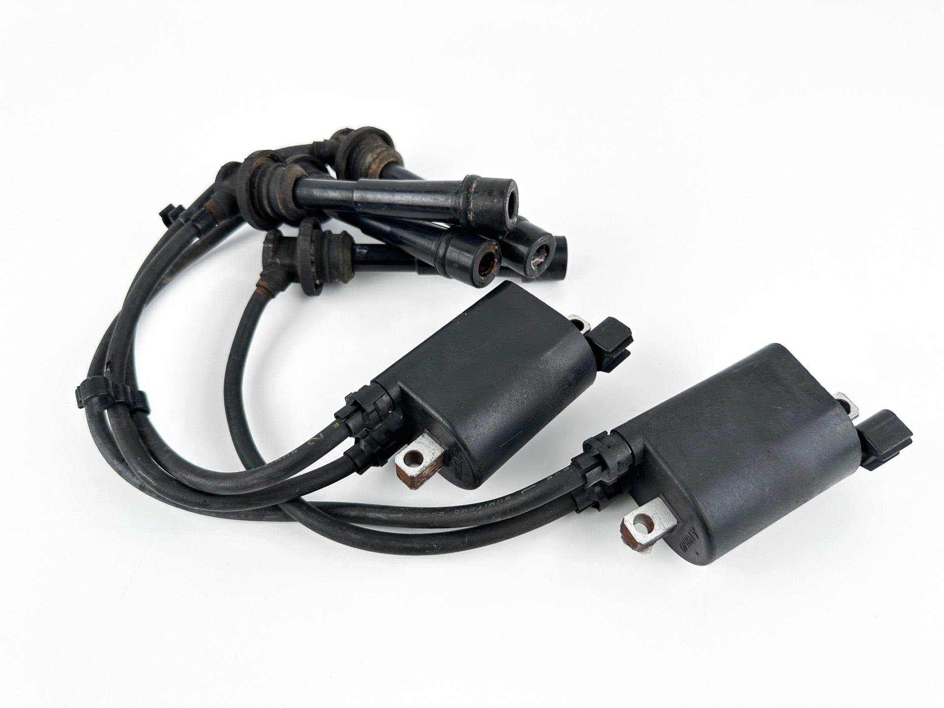 2004 Suzuki 115 HP 4 Stroke Outboard Ignition Coil Set 33410-90J00 OEM