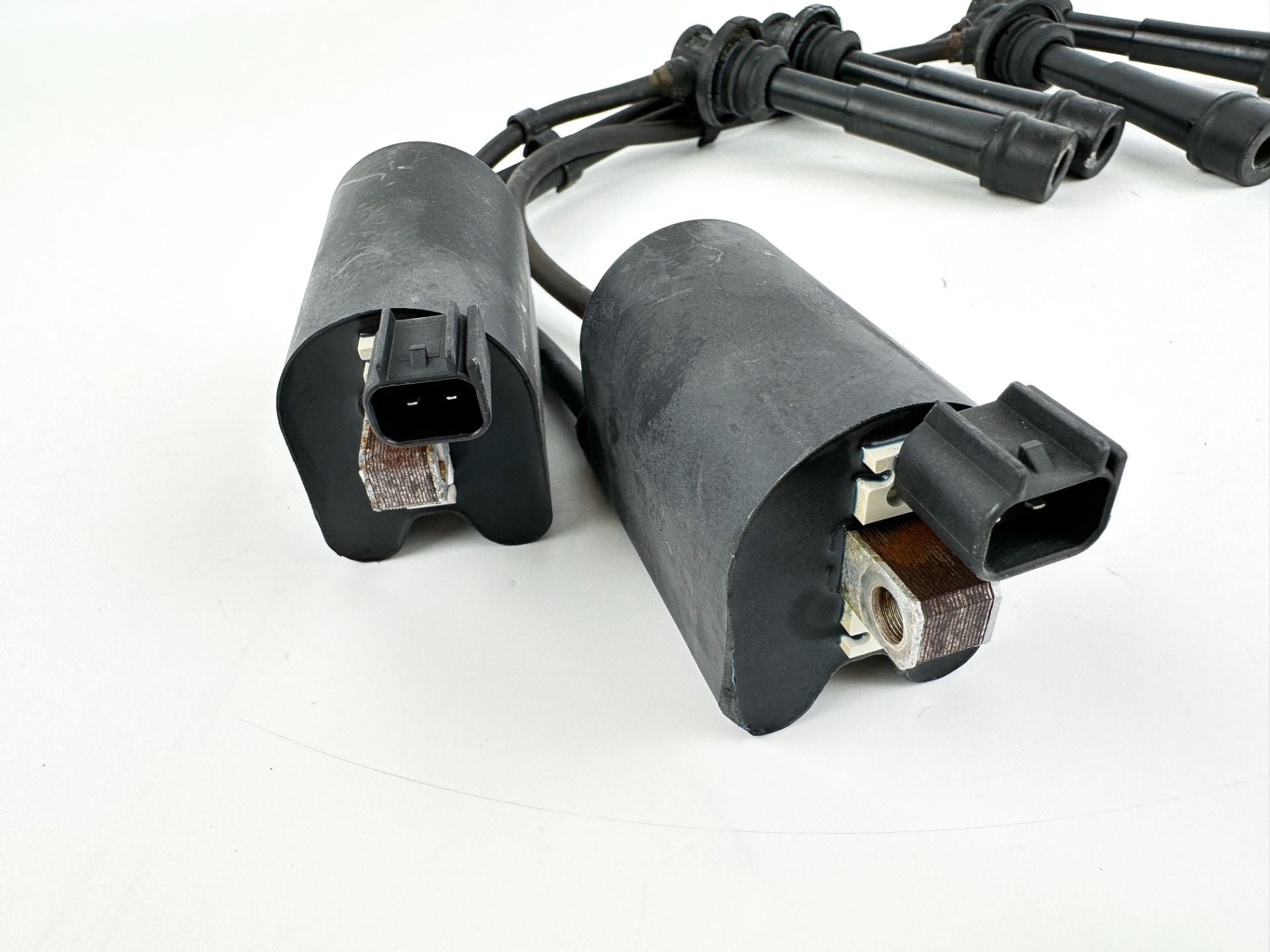 2018 Suzuki 115 HP 4 Stroke Outboard Ignition Coil Set 33410-90J00 OEM