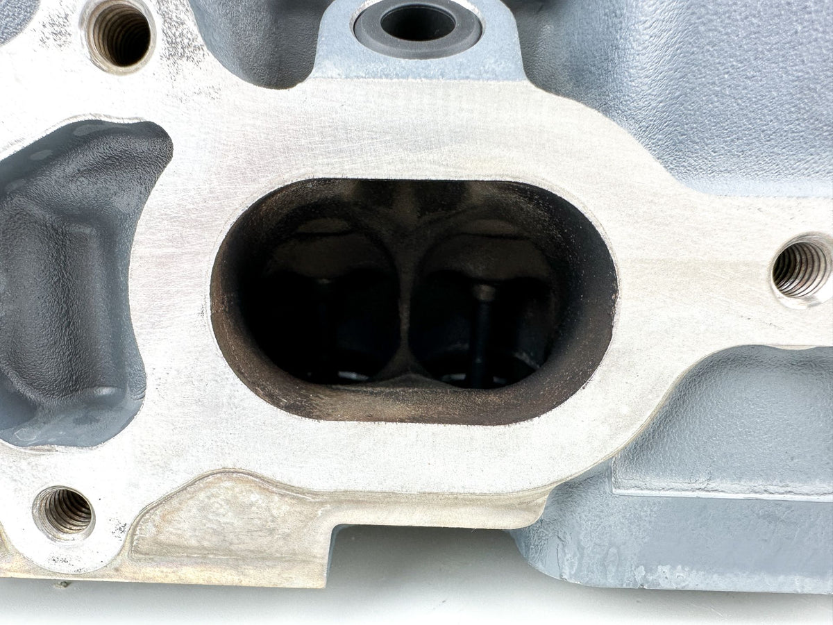 2019 Suzuki 115 HP 4 Stroke Outboard Cylinder Head 11100-90J11 OEM
