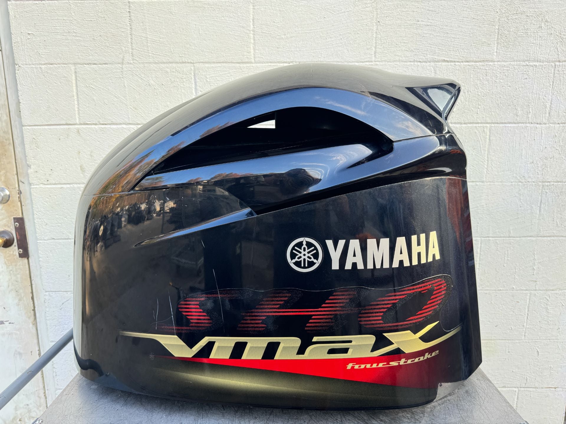 2016 Yamaha 250 HP 4 Stroke VMAX Outboard Top Cowling 6CB-42610-04-00 OEM