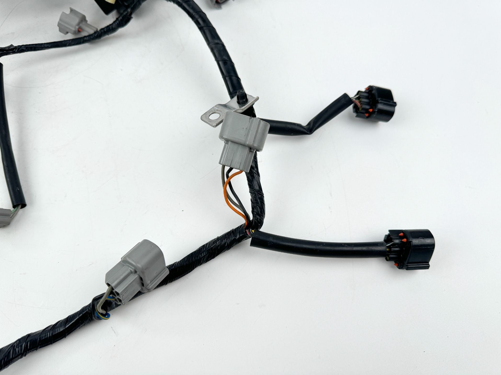 2014 Suzuki 175 HP 4 Stroke Outboard Engine Wire Harness 36610-96J90 OEM